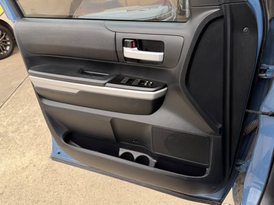 2019 Toyota Tundra SR5 5.7L V8
