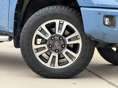 2019 Toyota Tundra SR5 5.7L V8