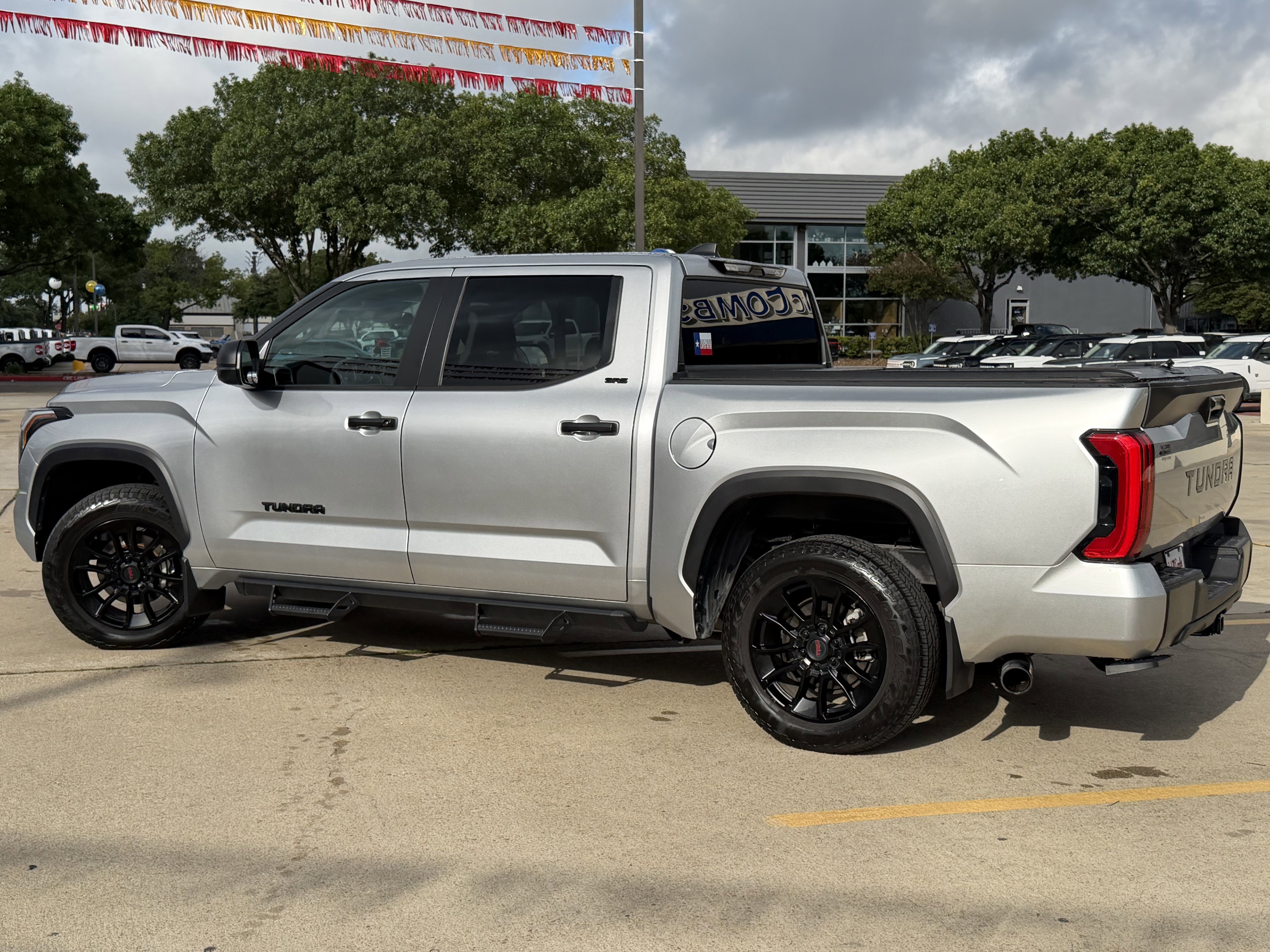 2024 Toyota Tundra 2WD SR5