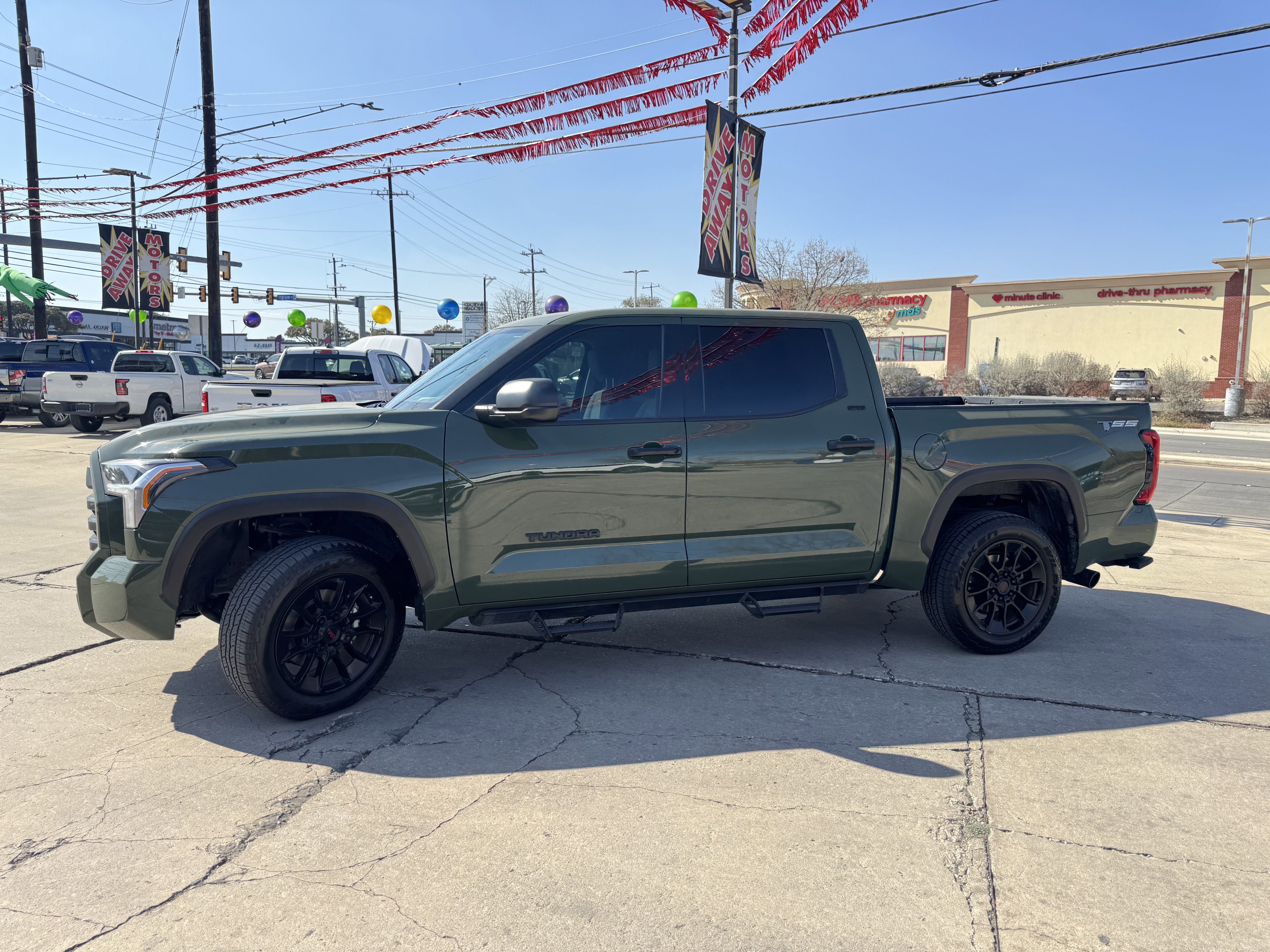 2023 Toyota Tundra SR5