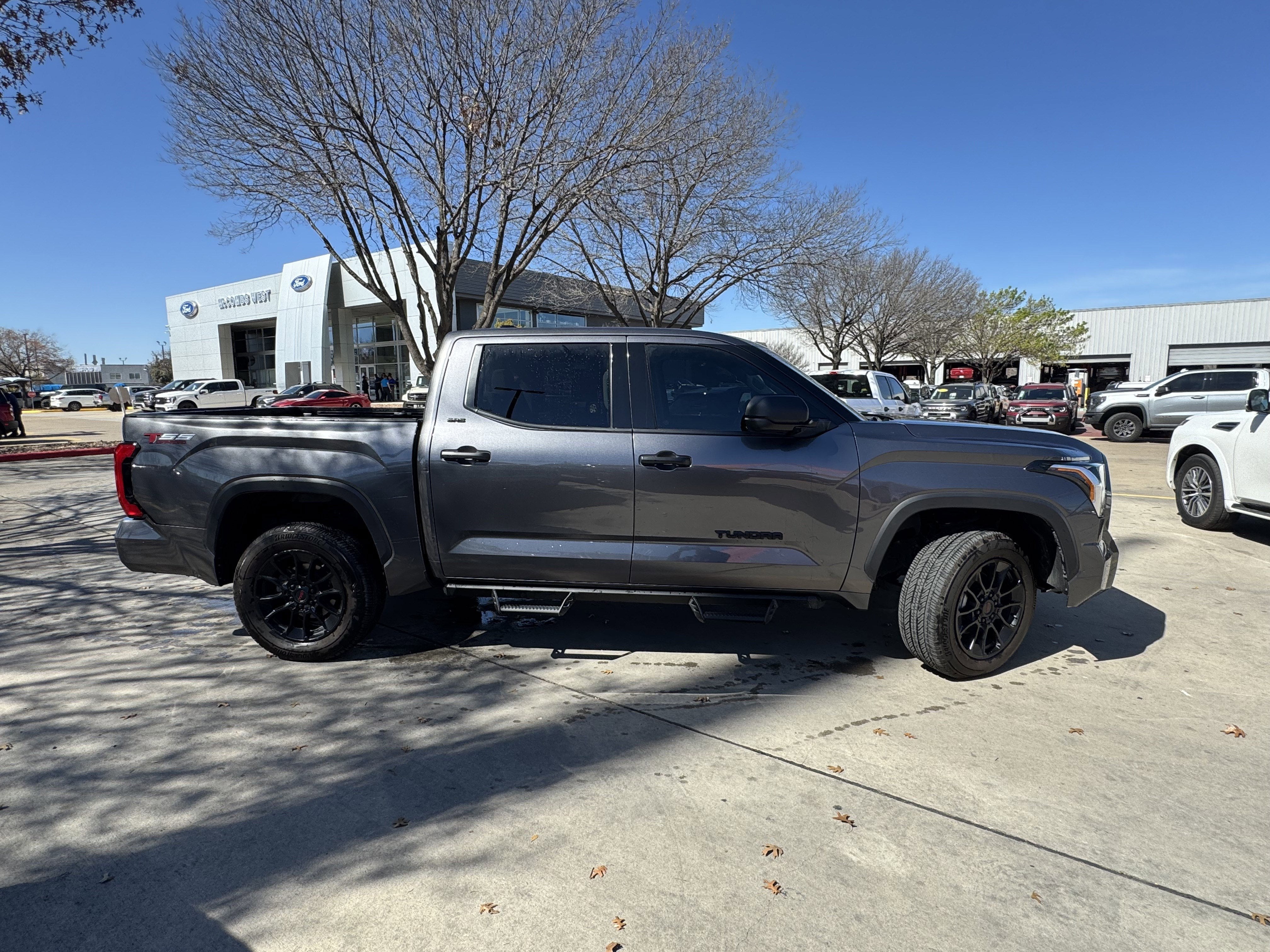 2023 Toyota Tundra SR5