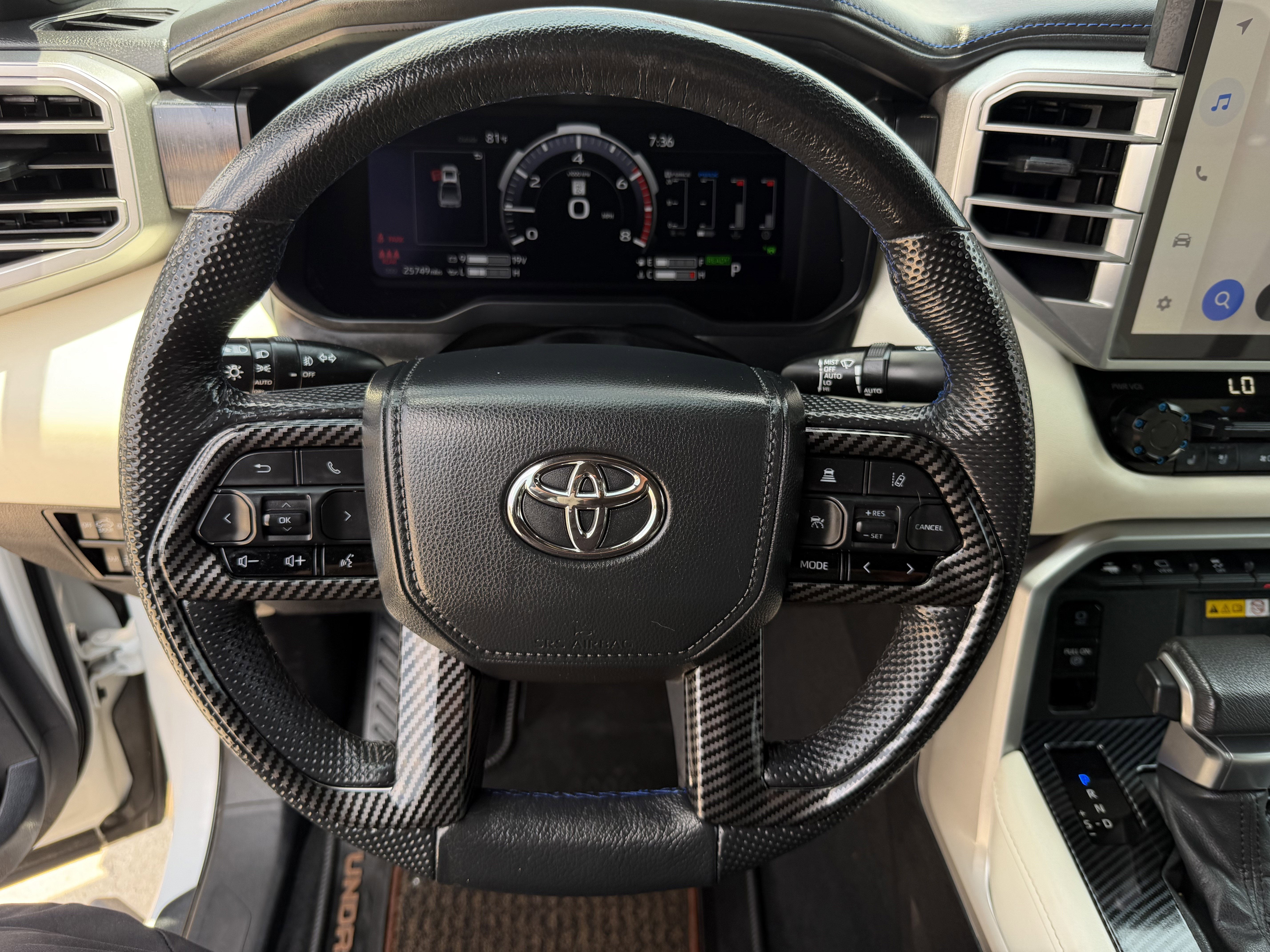 2024 Toyota Tundra Hybrid Platinum