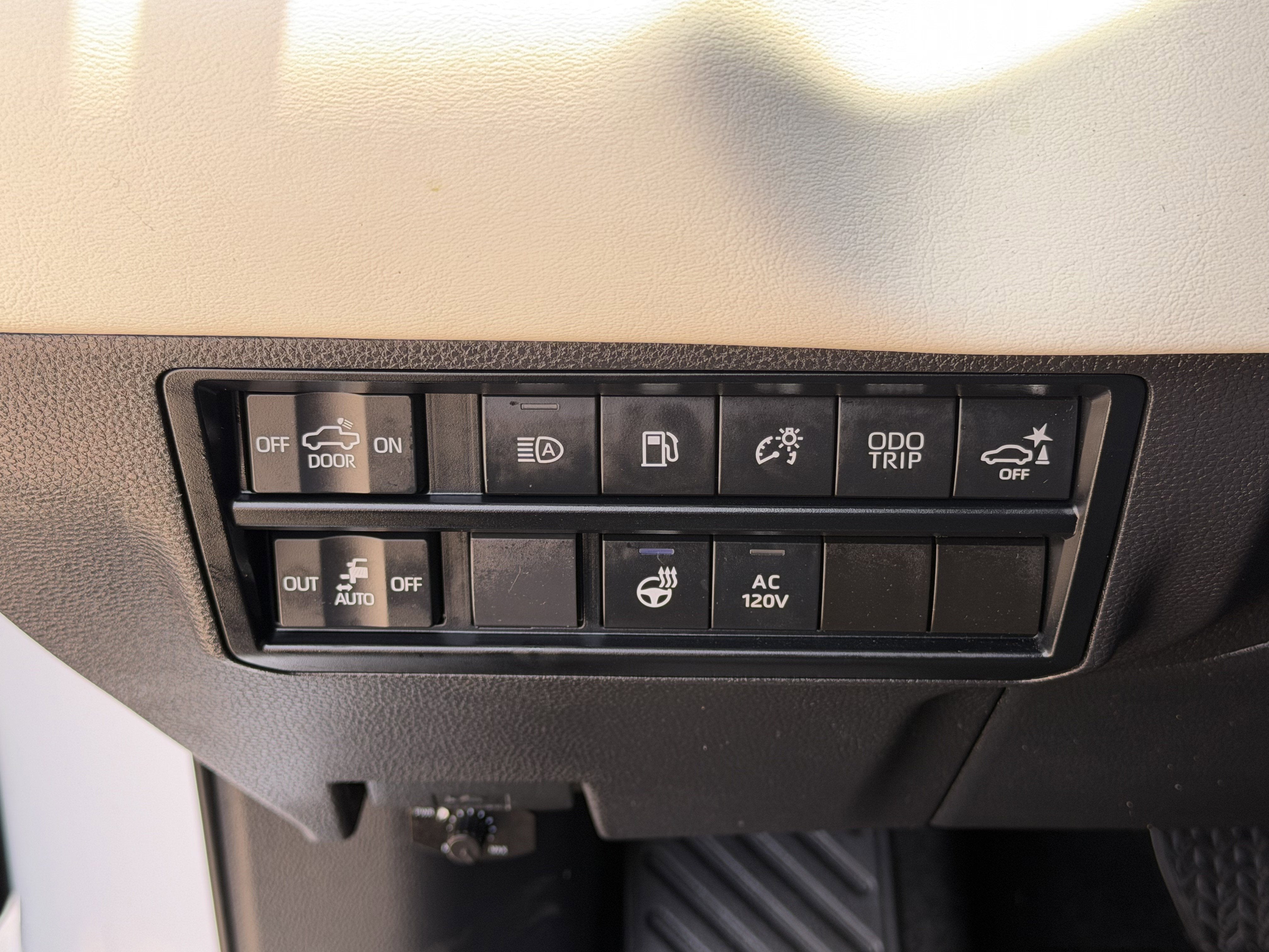 2024 Toyota Tundra Hybrid Platinum