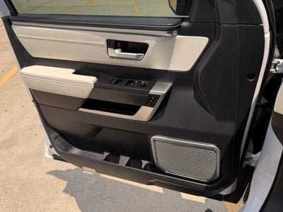 2024 Toyota Tundra Hybrid Platinum
