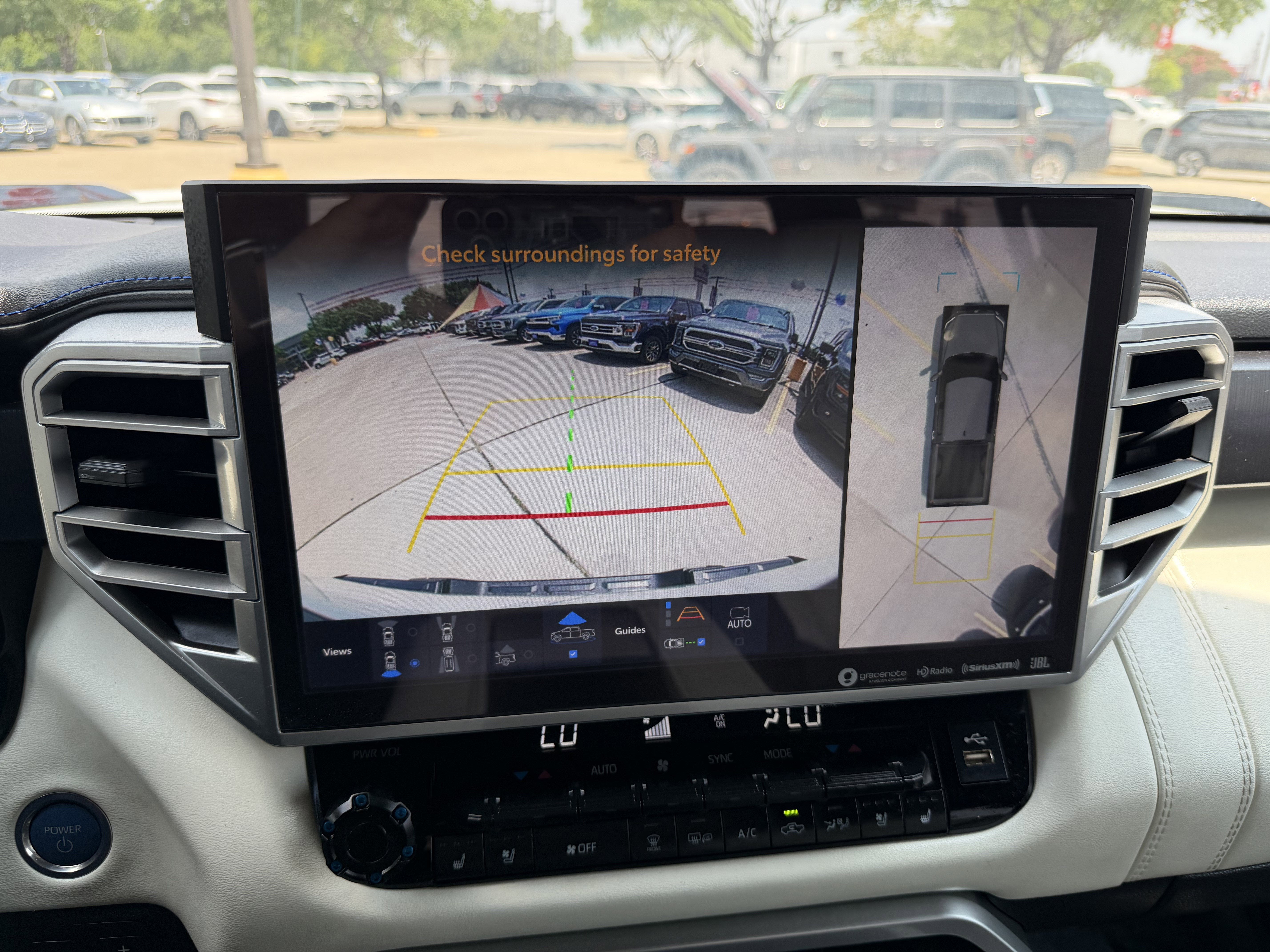 2024 Toyota Tundra Hybrid Platinum