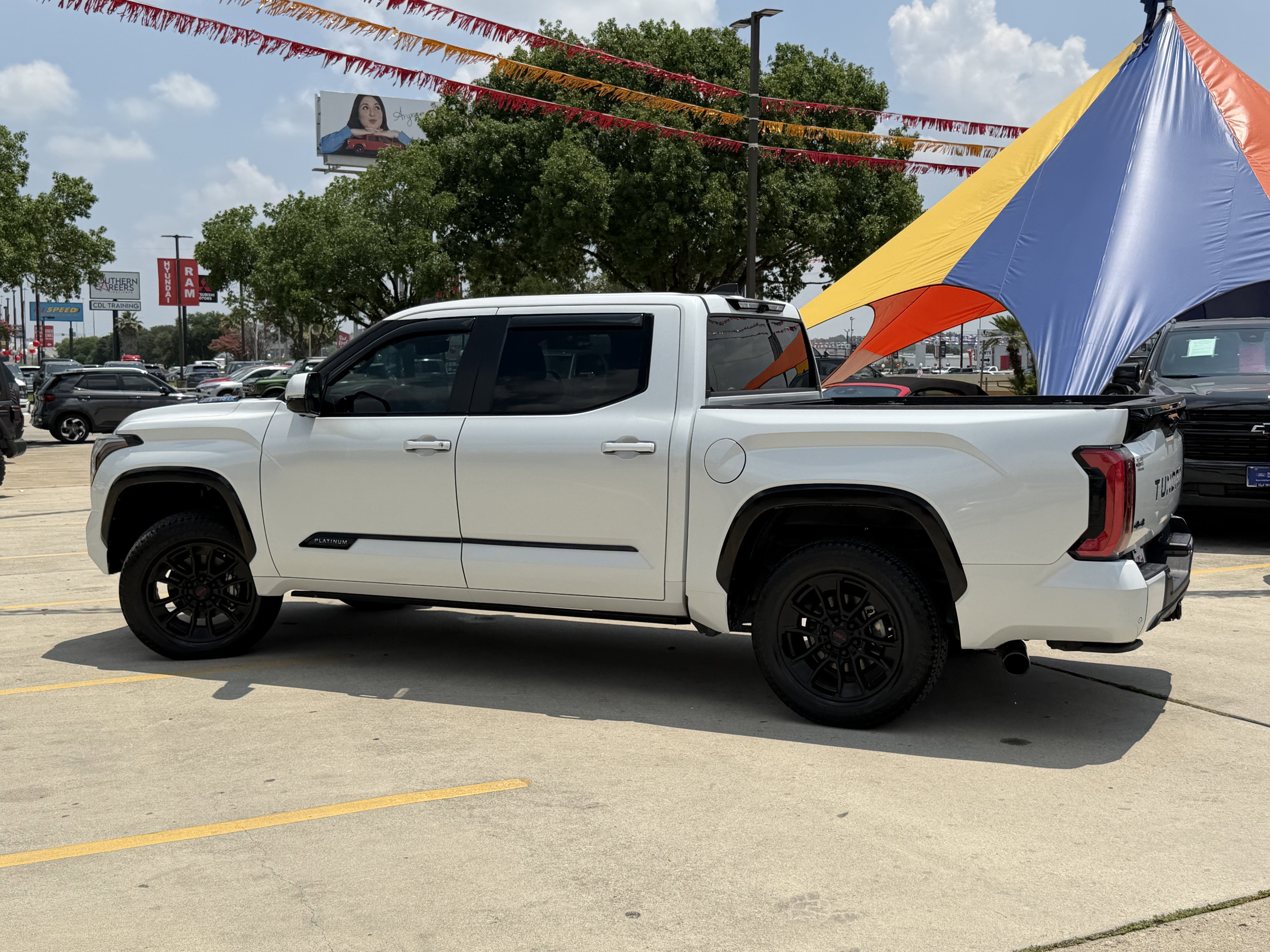 2024 Toyota Tundra Hybrid Platinum
