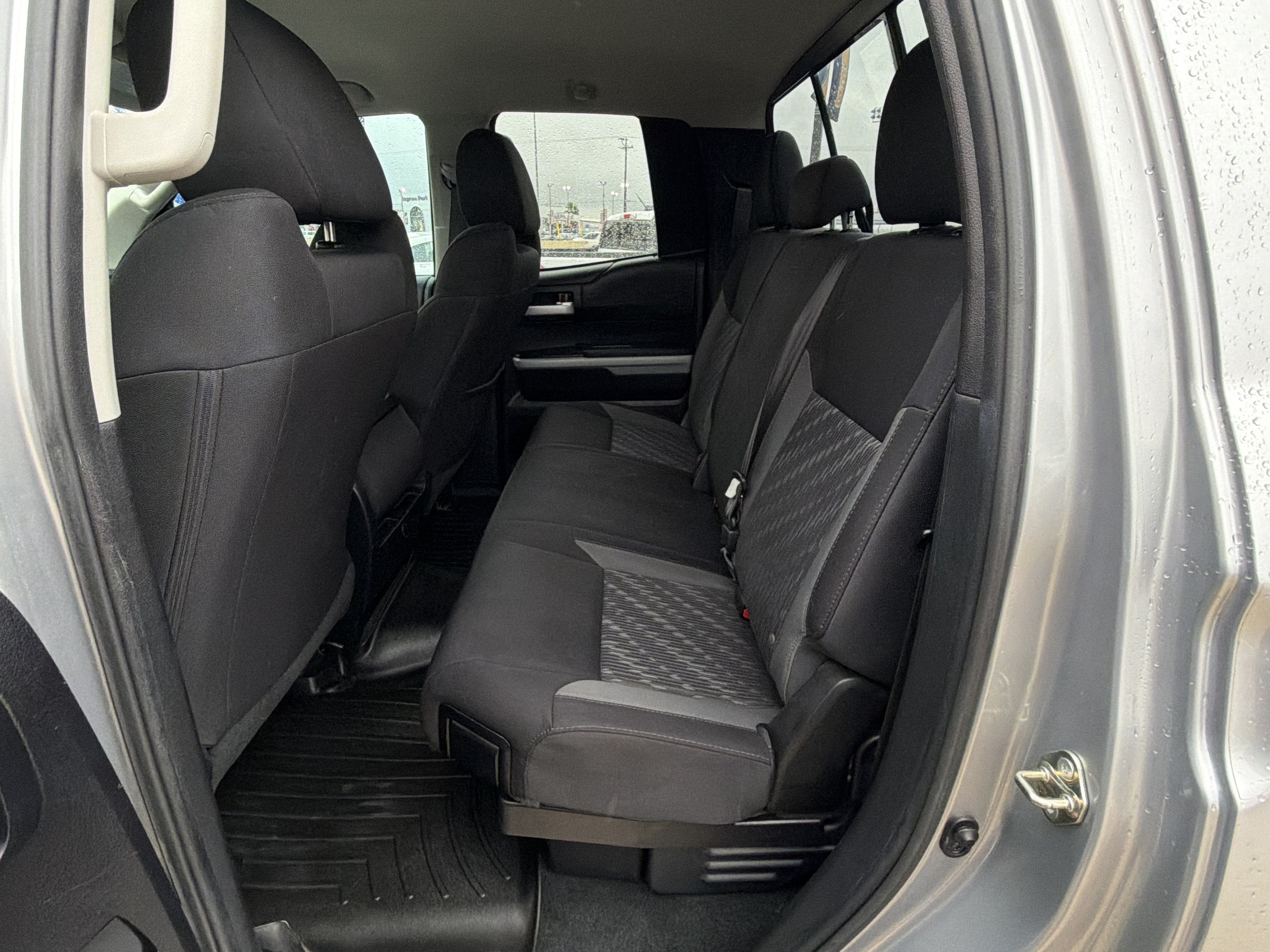2020 Toyota Tundra 4WD SR5