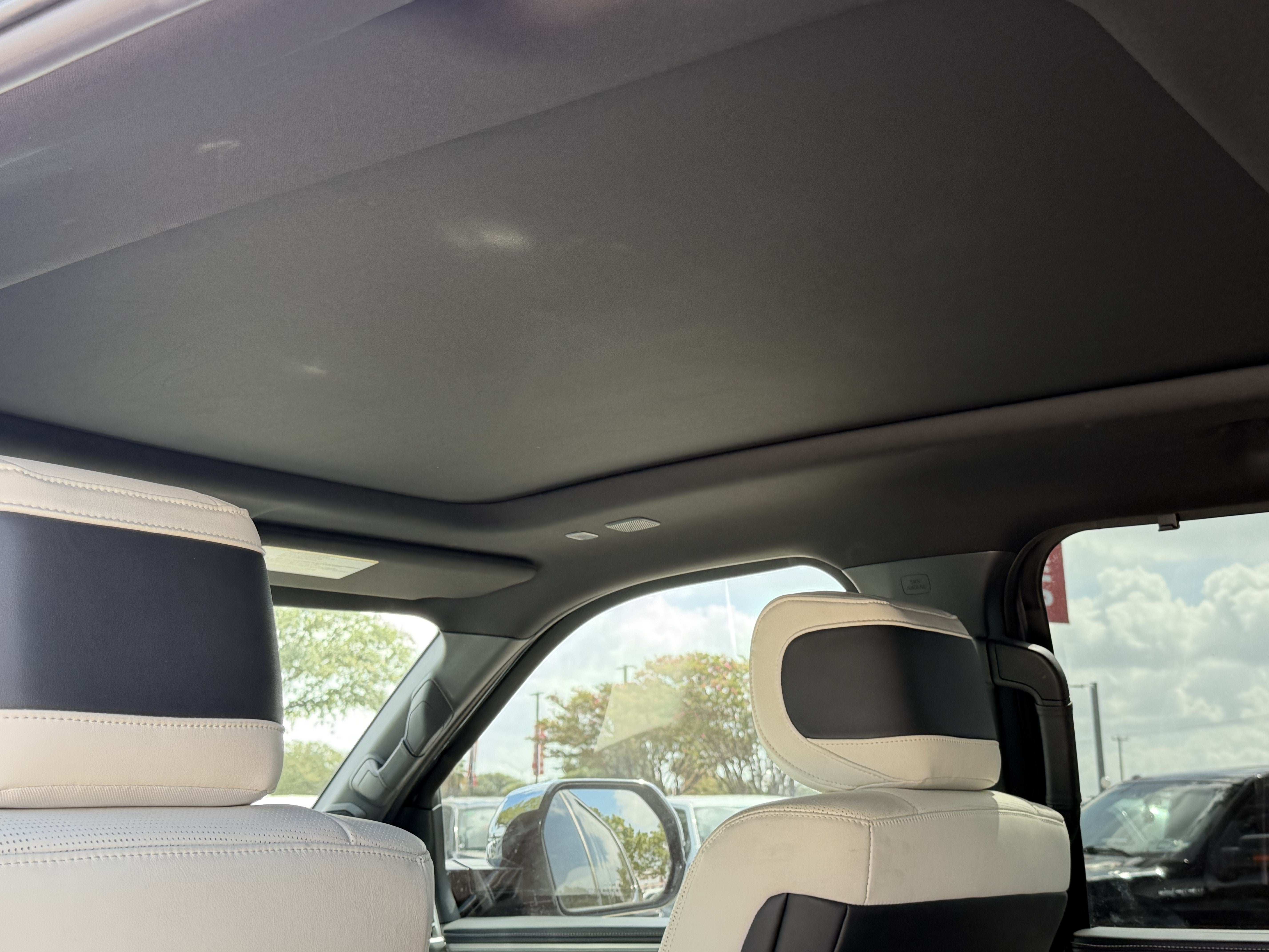 2022 Toyota Tundra Hybrid Capstone