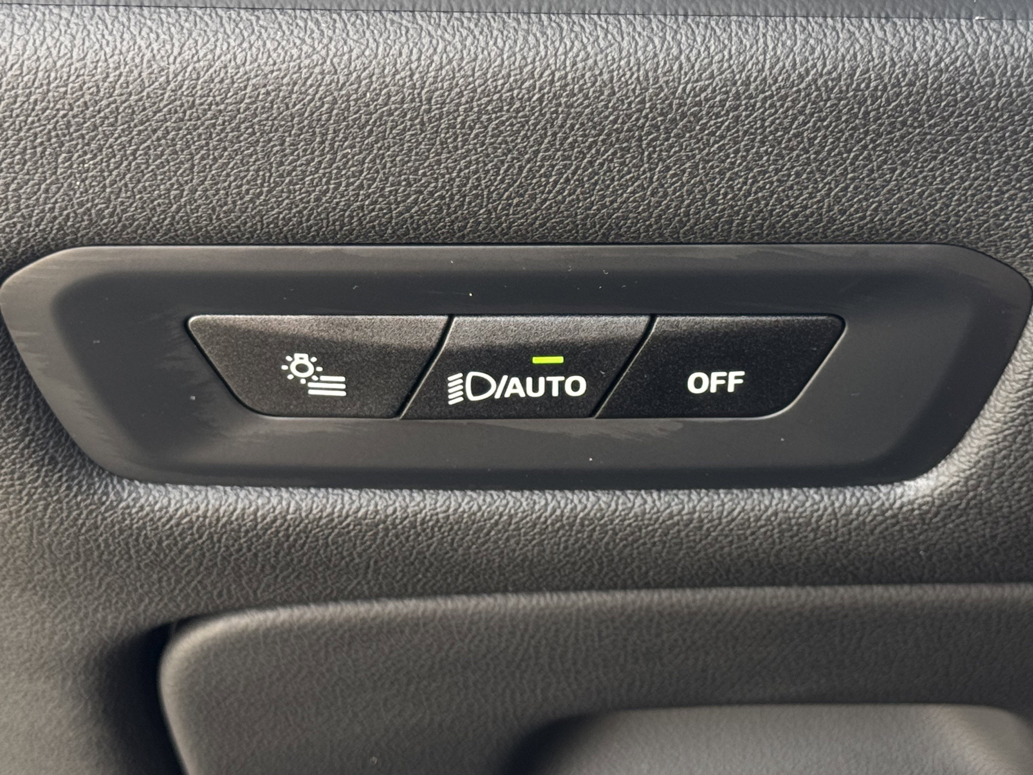 2025 BMW X5 sDrive40i