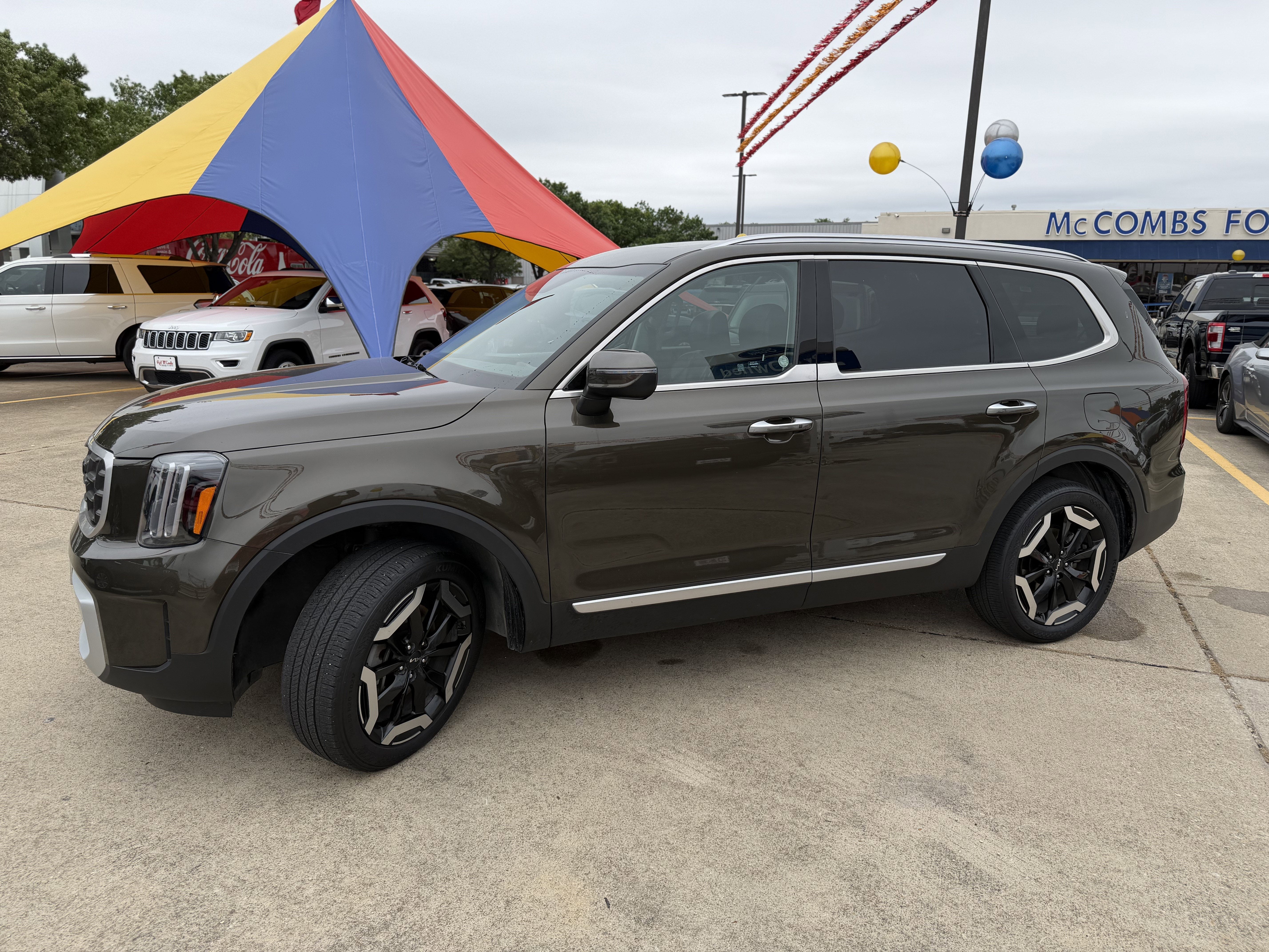 2025 Kia Telluride S