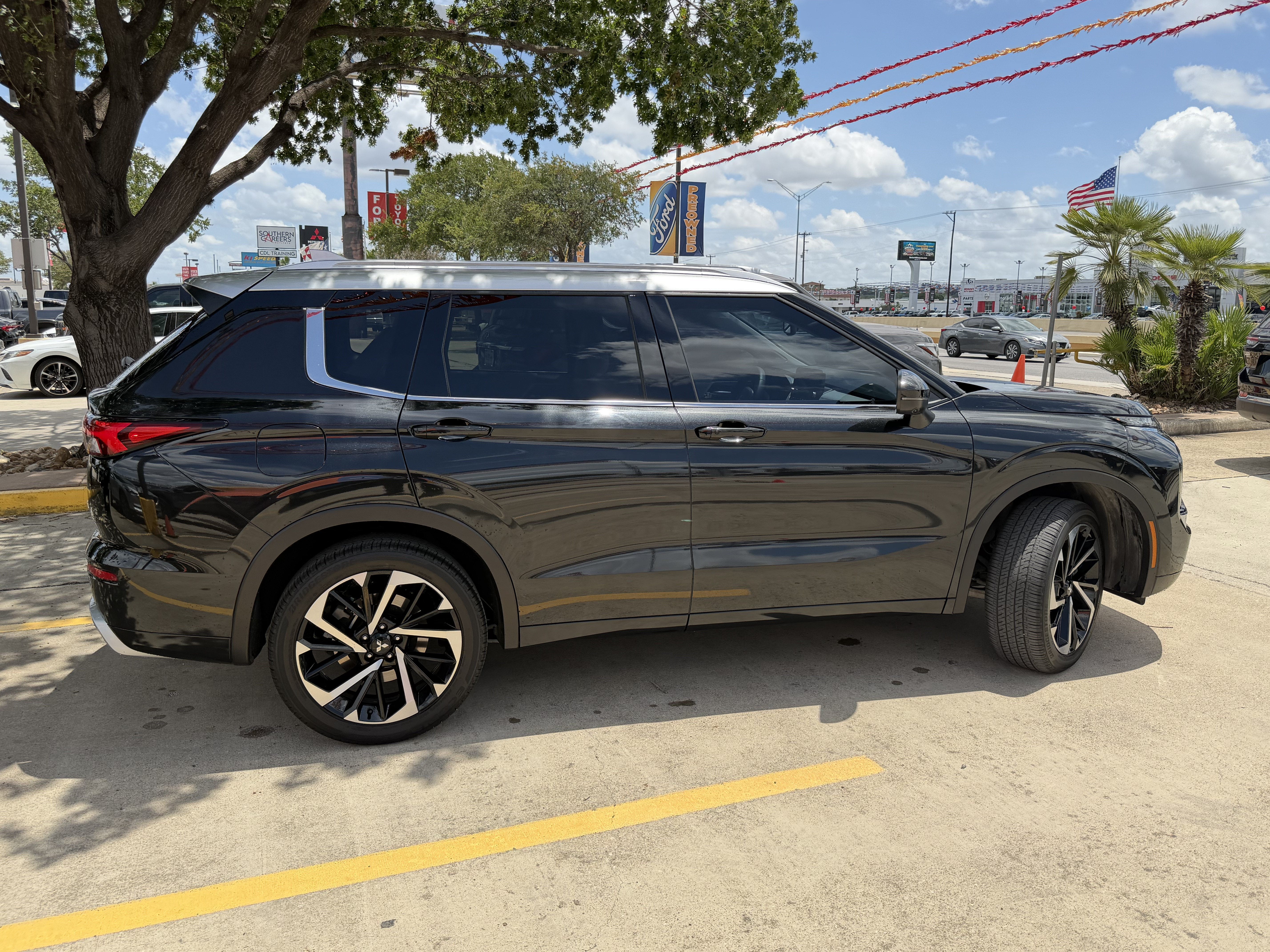 2024 Mitsubishi Outlander SEL Black Edition