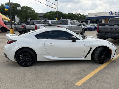 2025 Toyota GR86 Premium