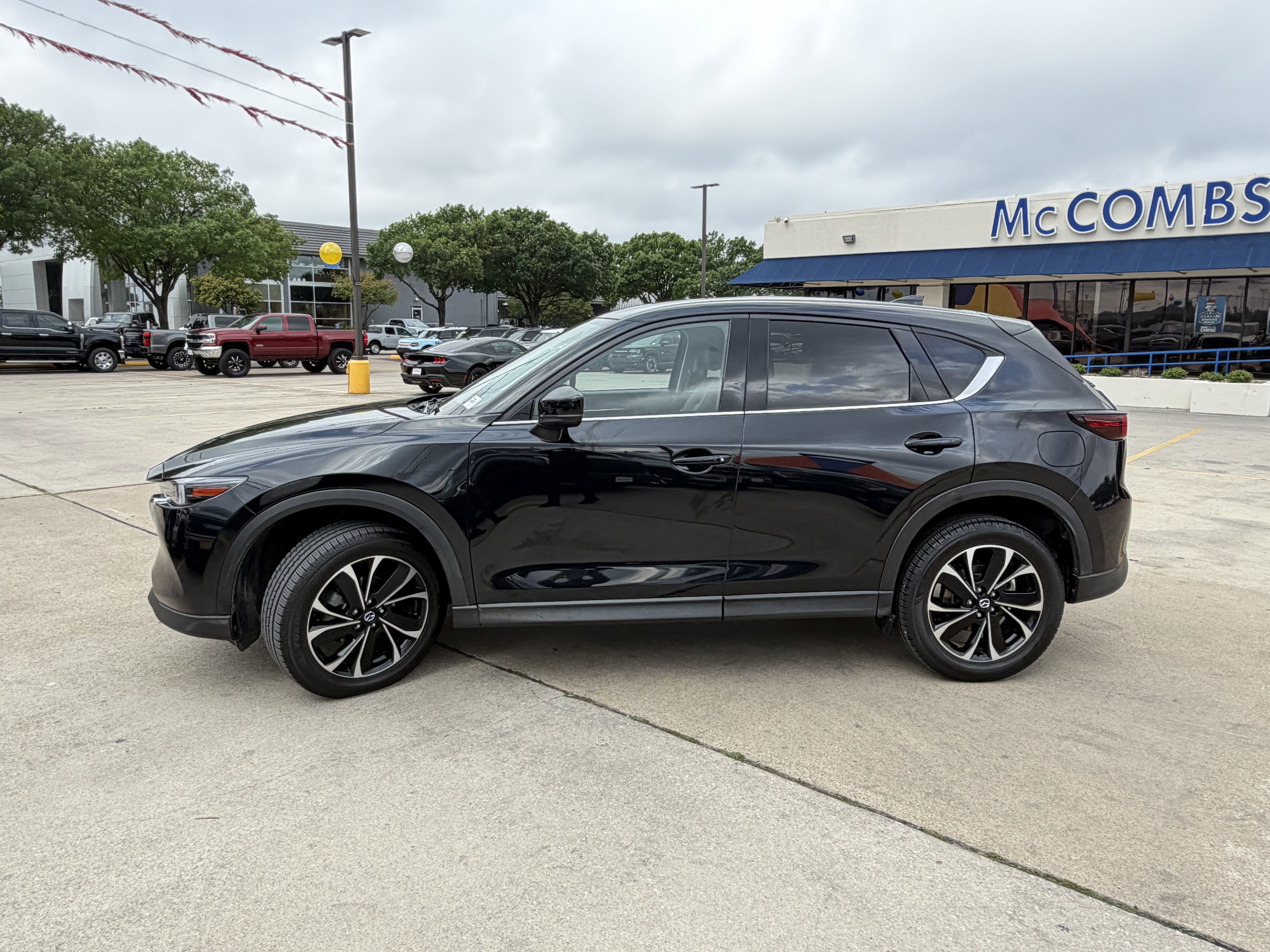 2023 Mazda Mazda CX-5 Premium Plus