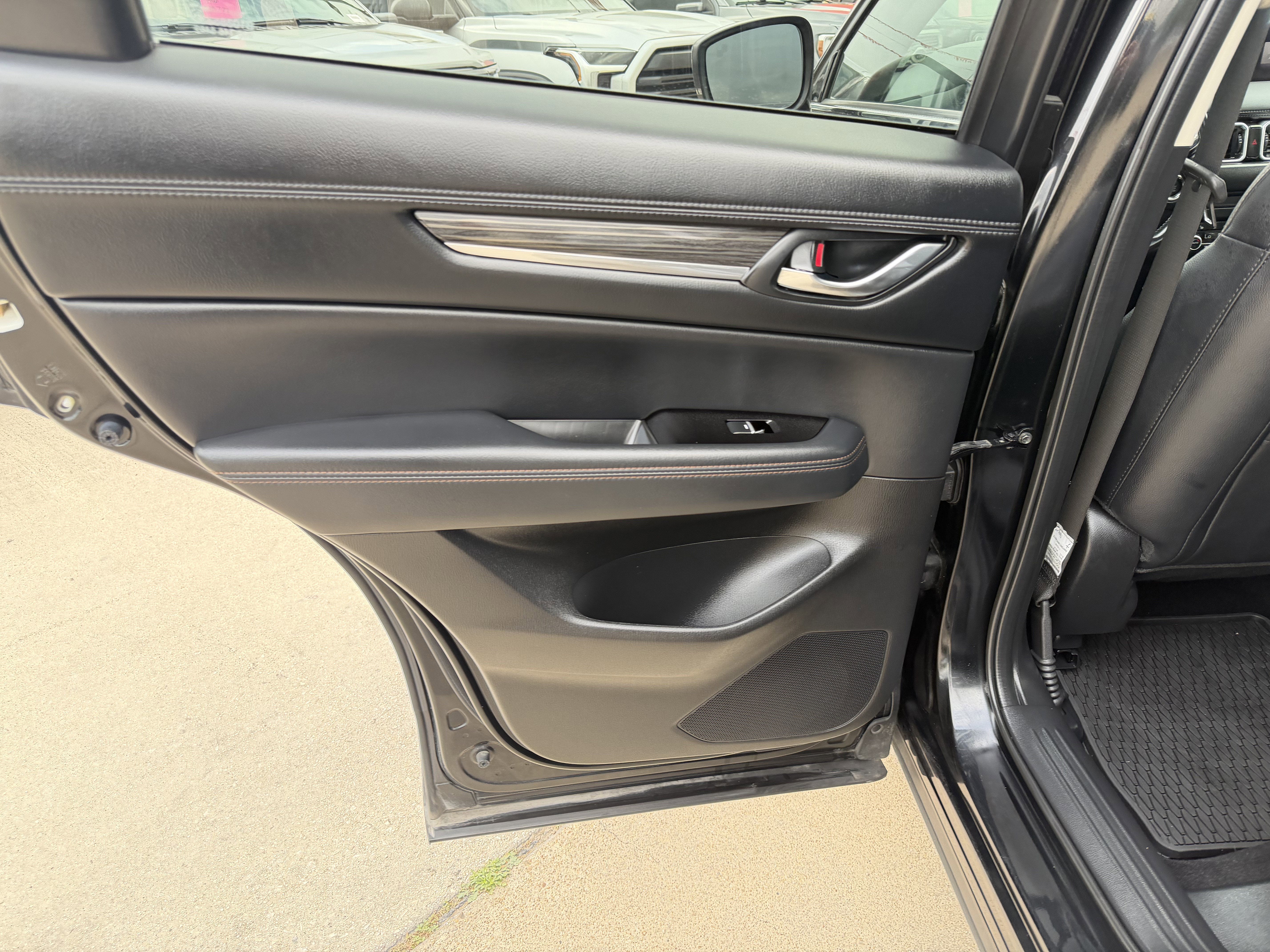 2023 Mazda Mazda CX-5 Premium Plus