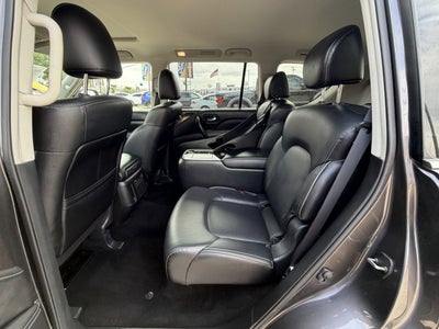 2024 INFINITI QX80 LUXE