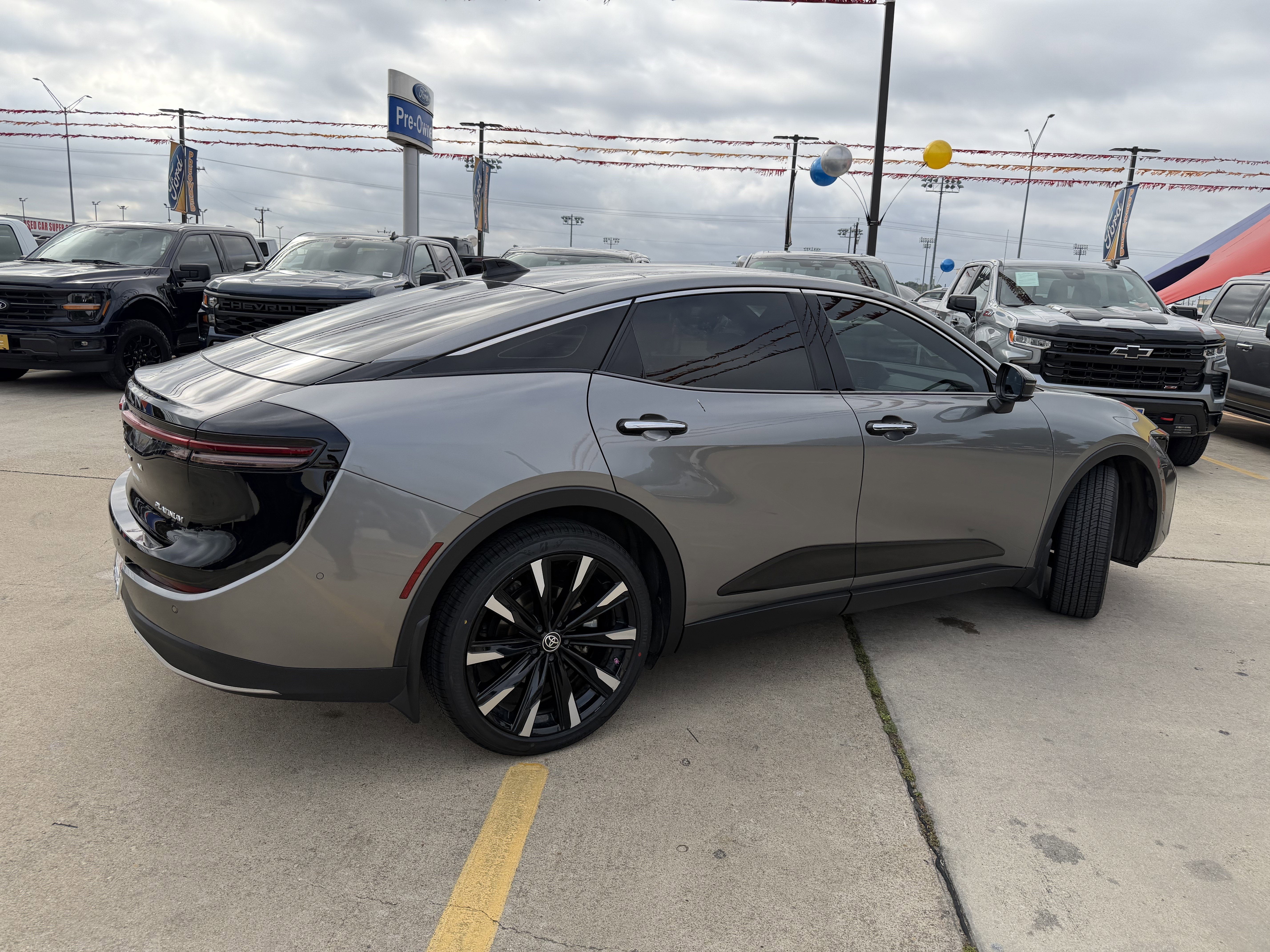 2024 Toyota Crown Platinum