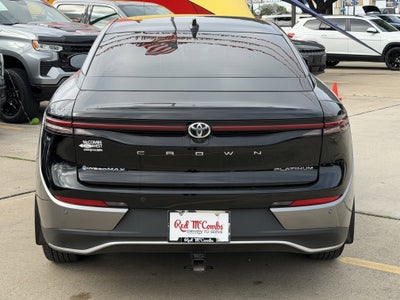 2024 Toyota Crown Platinum