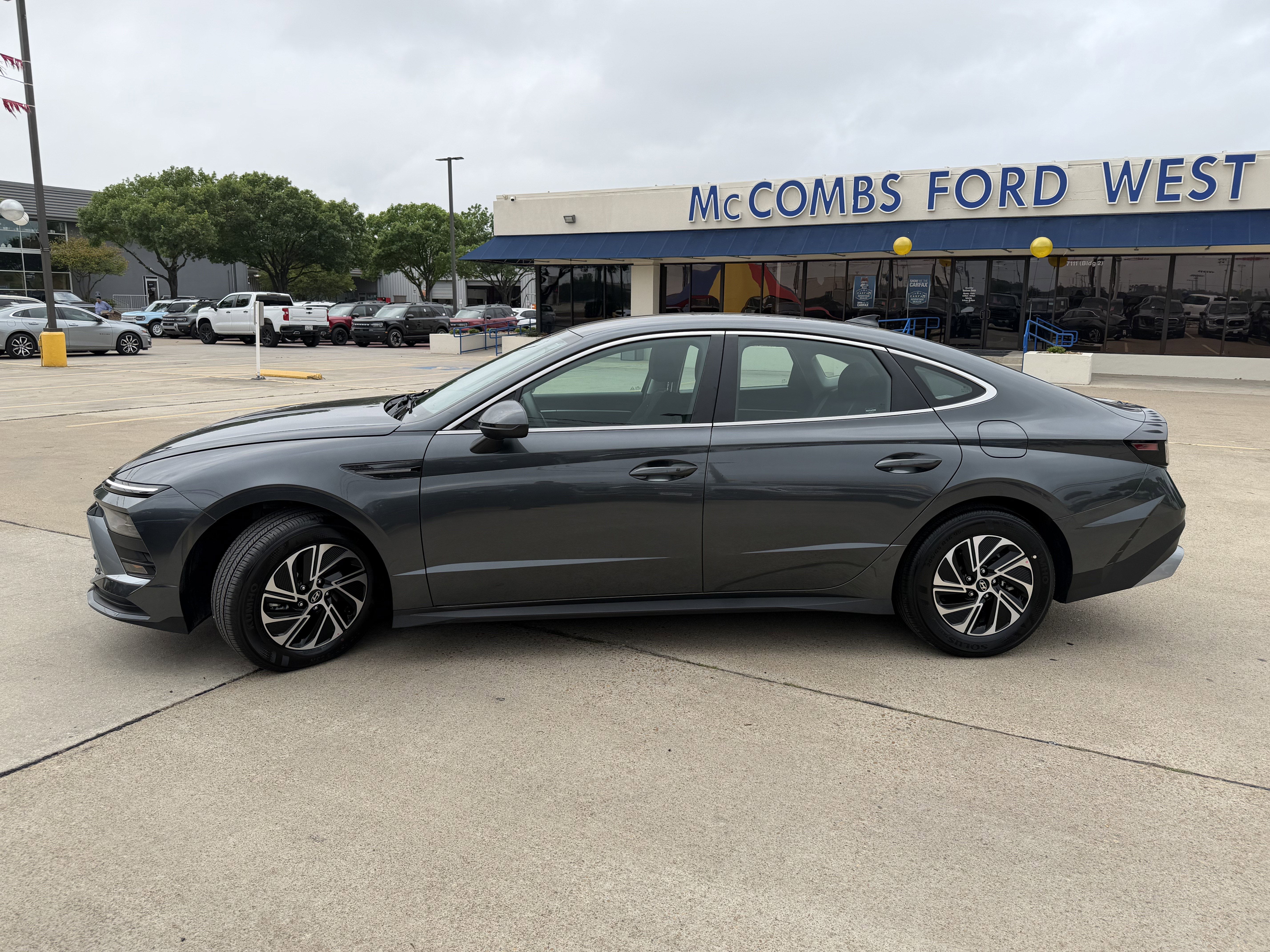 2026 Hyundai Sonata Hybrid Blue