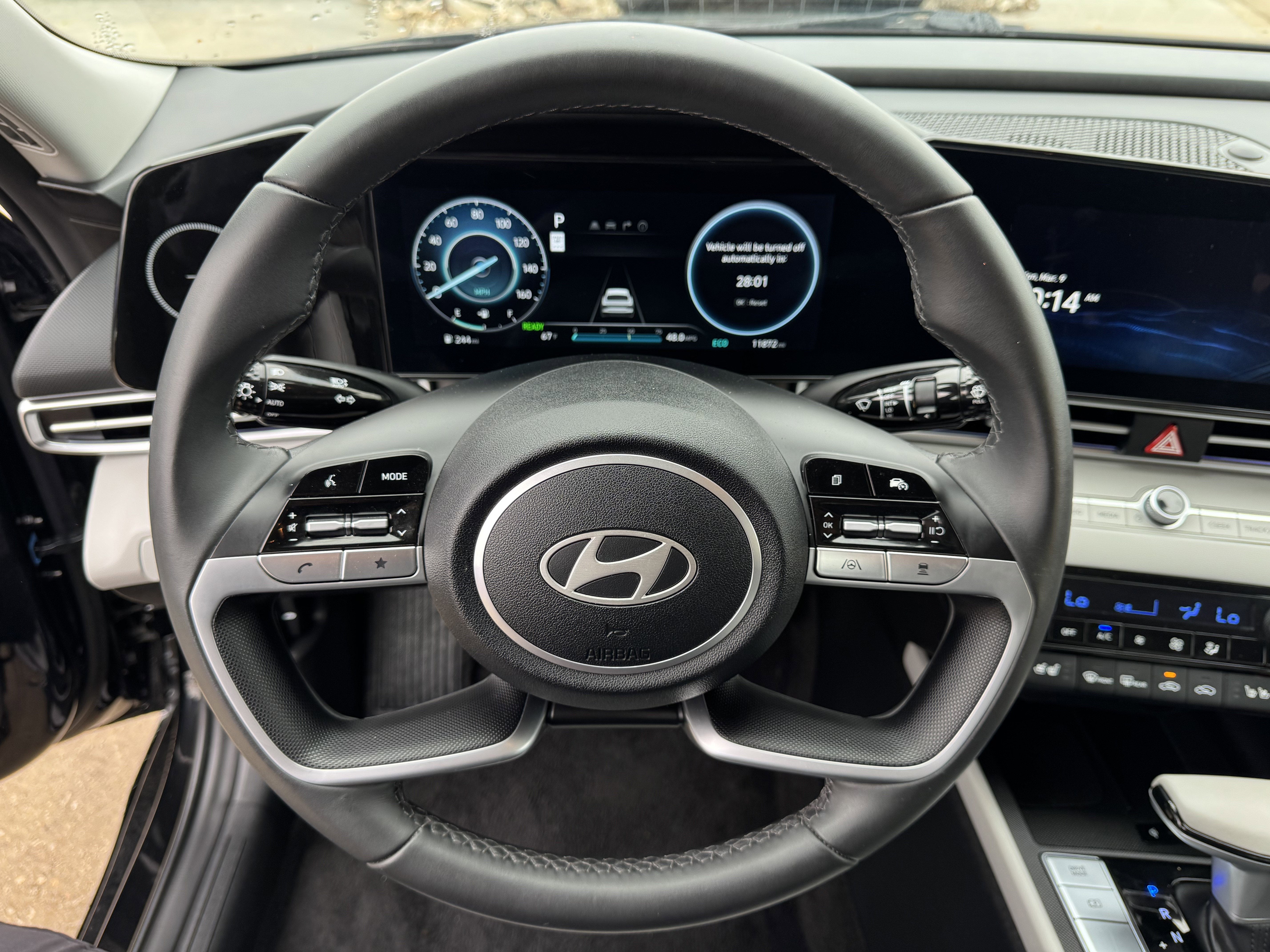 2025 Hyundai Elantra HEV Limited