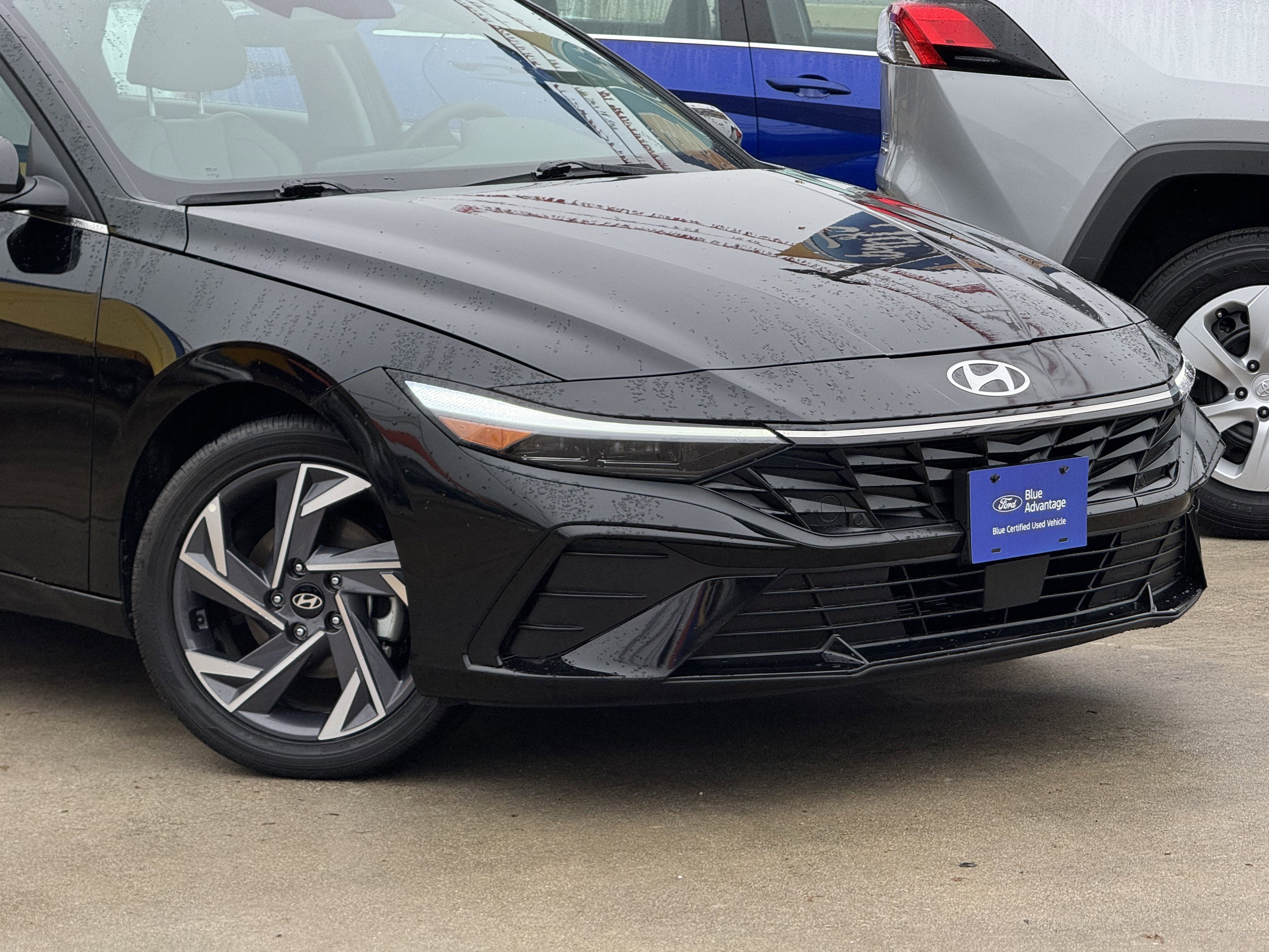 2025 Hyundai Elantra HEV Limited