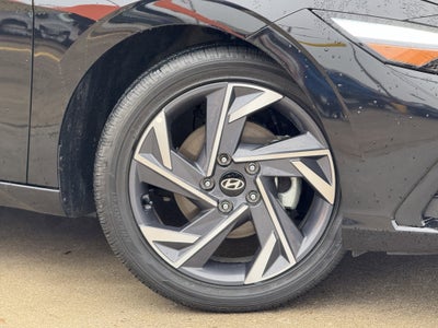 2025 Hyundai Elantra HEV Limited