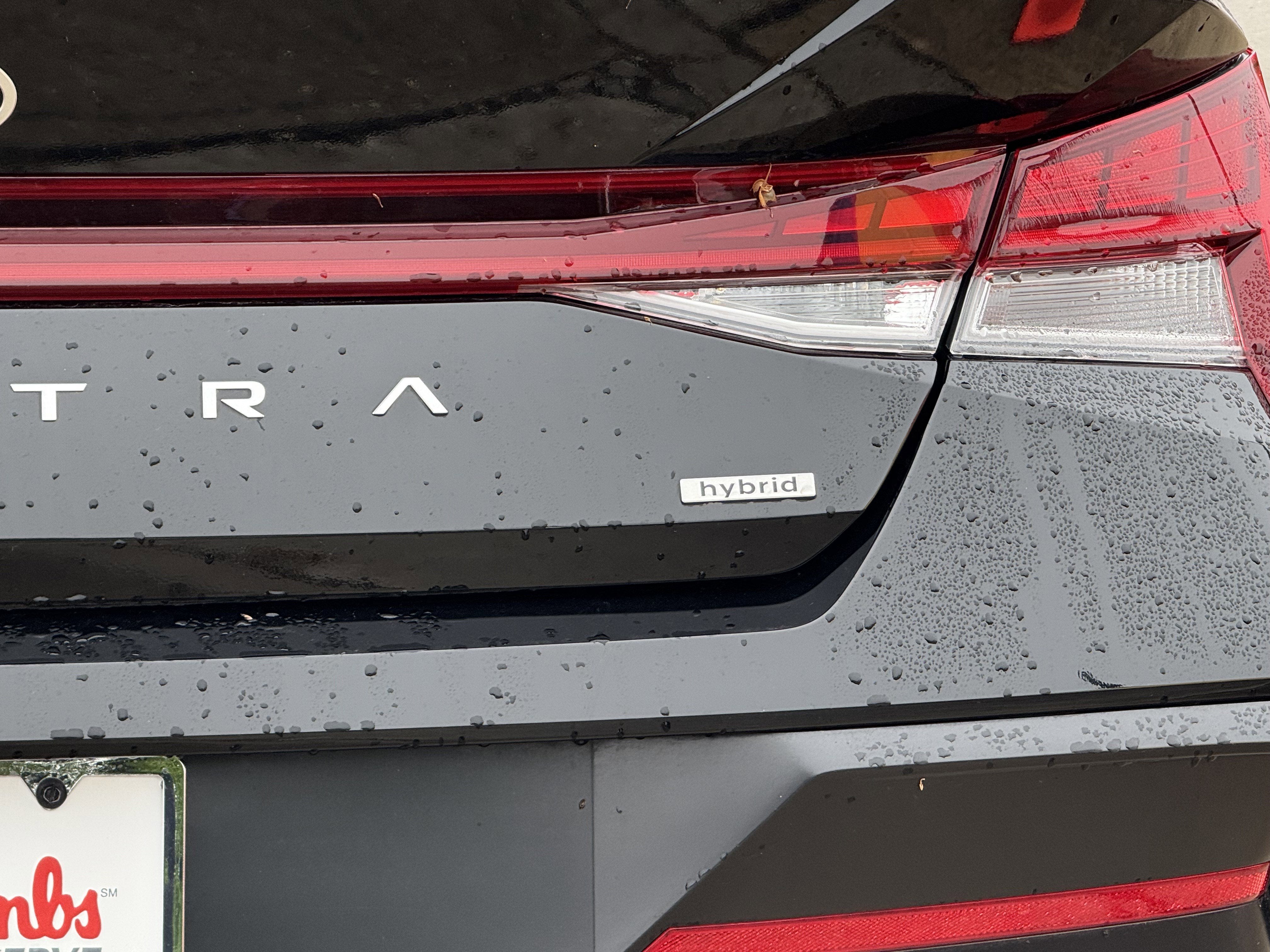 2025 Hyundai Elantra HEV Limited