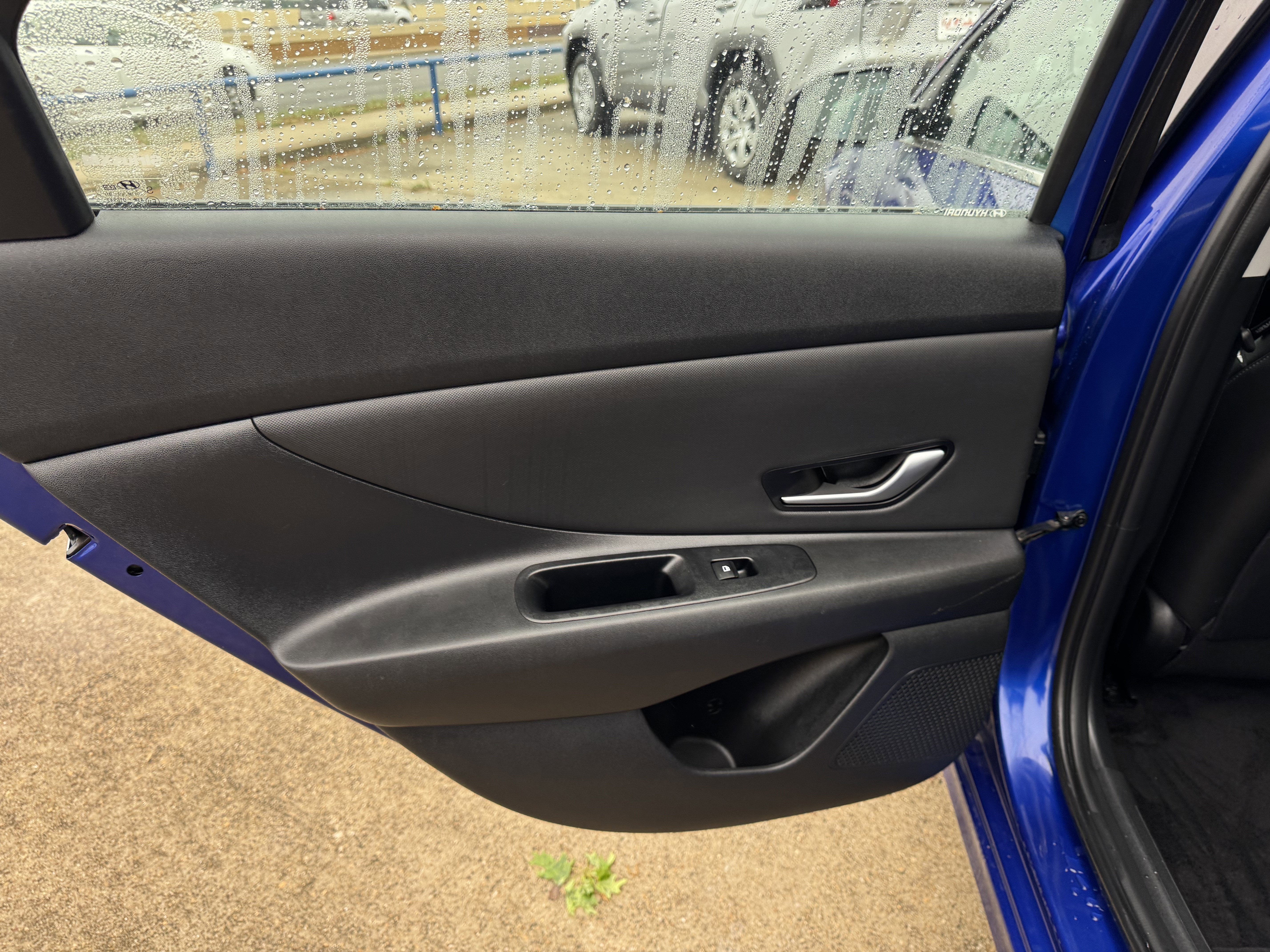 2025 Hyundai Elantra HEV Limited