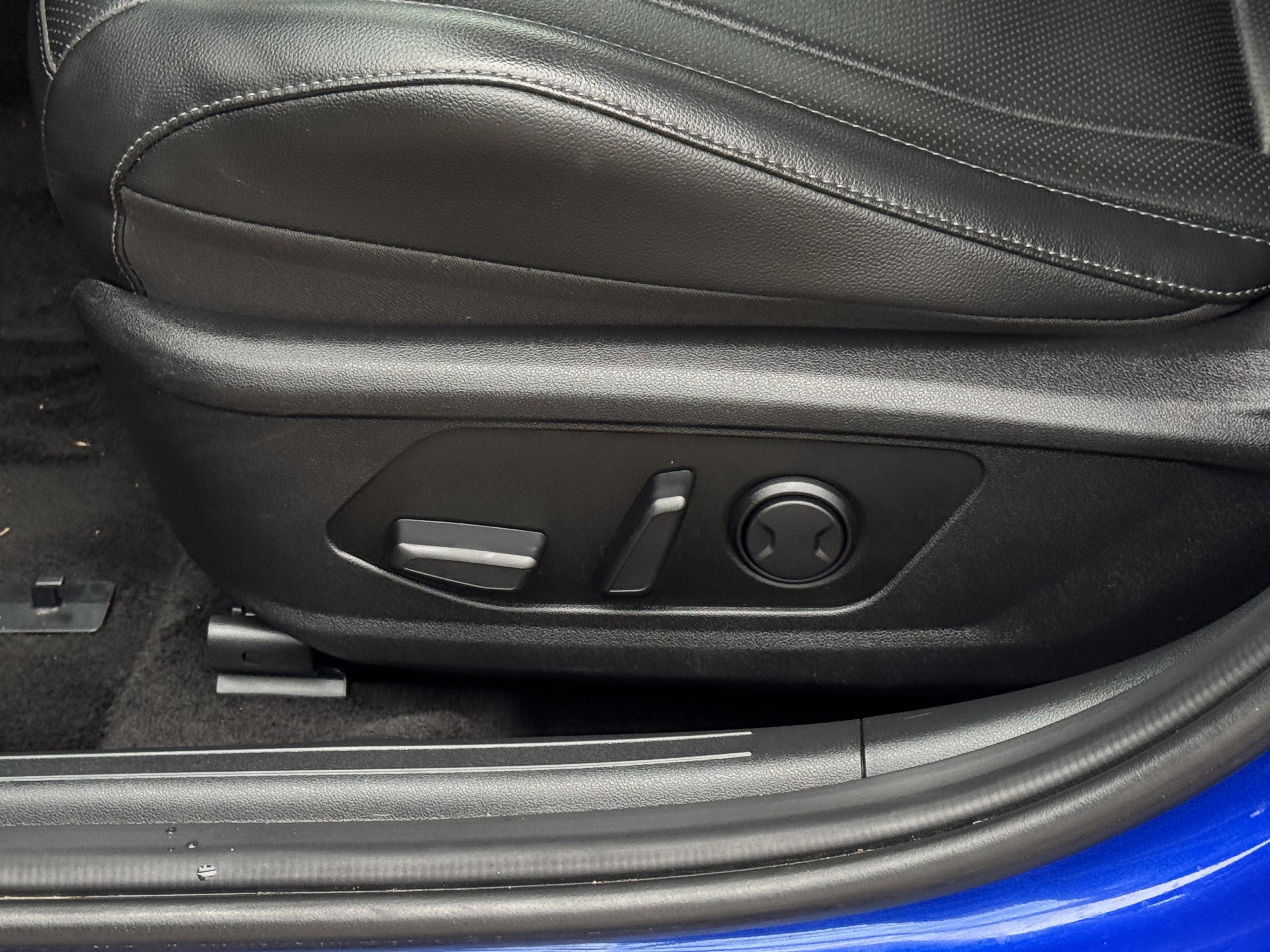 2025 Hyundai Elantra HEV Limited