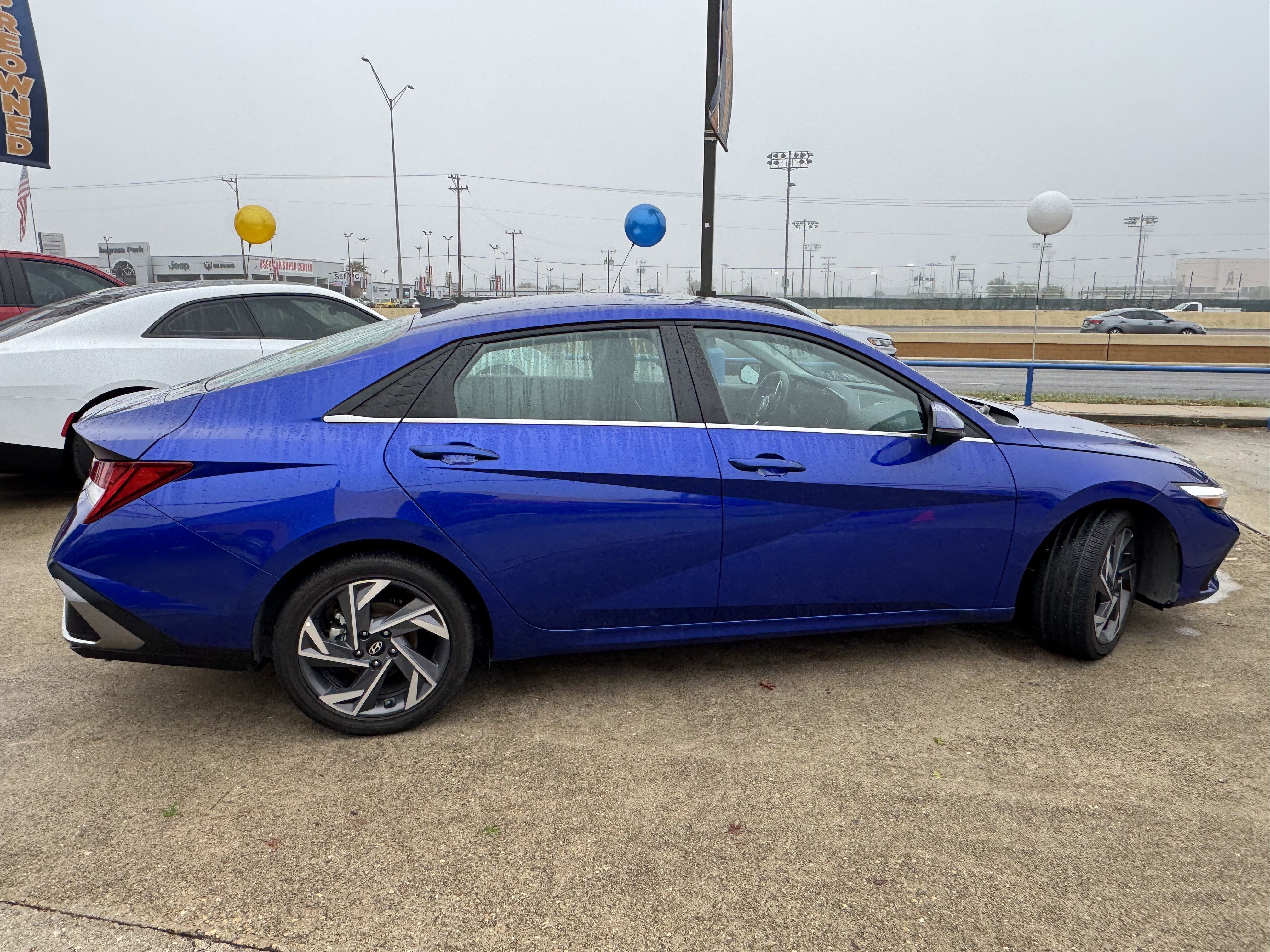 2025 Hyundai Elantra HEV Limited