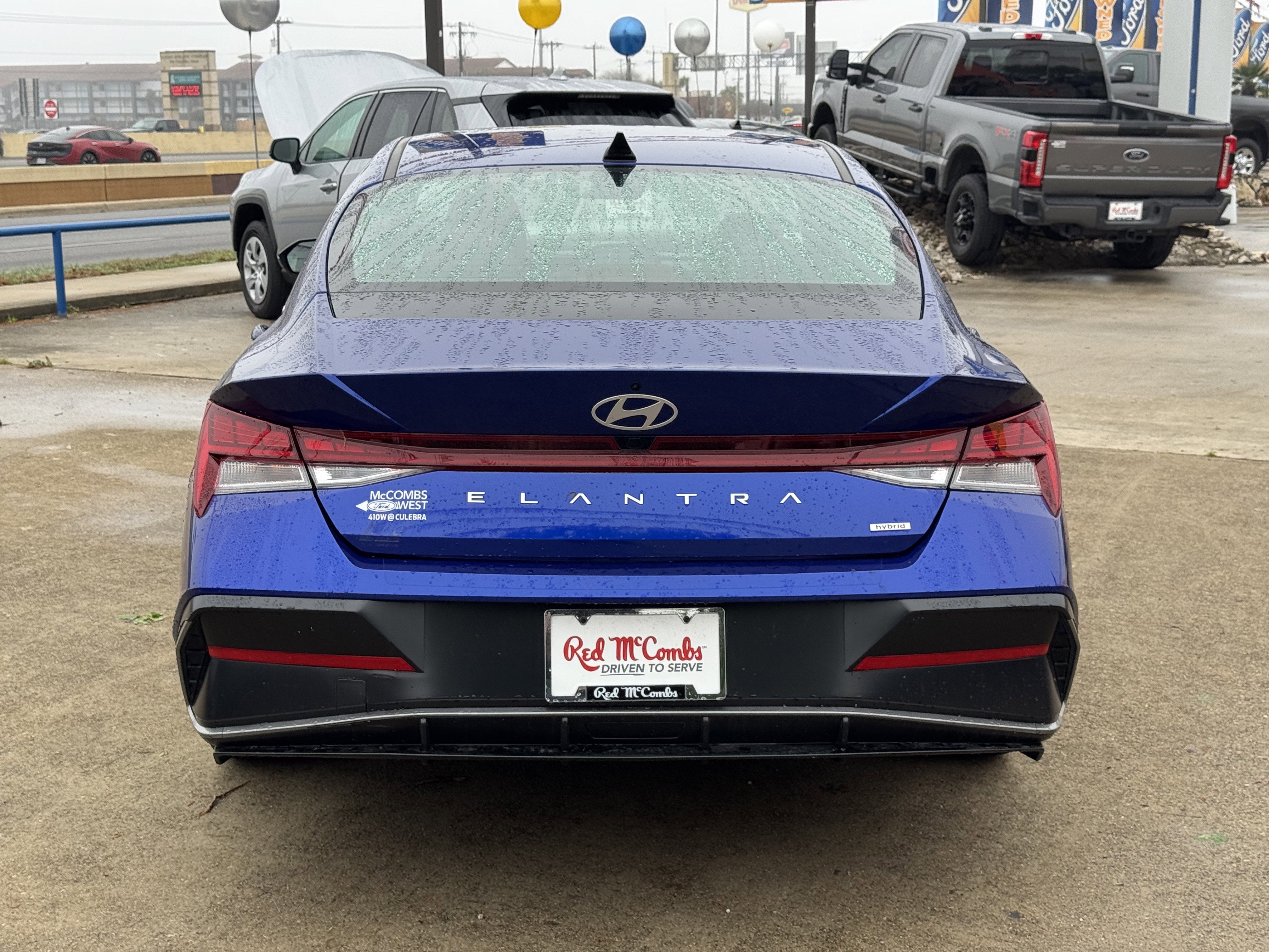 2025 Hyundai Elantra HEV Limited