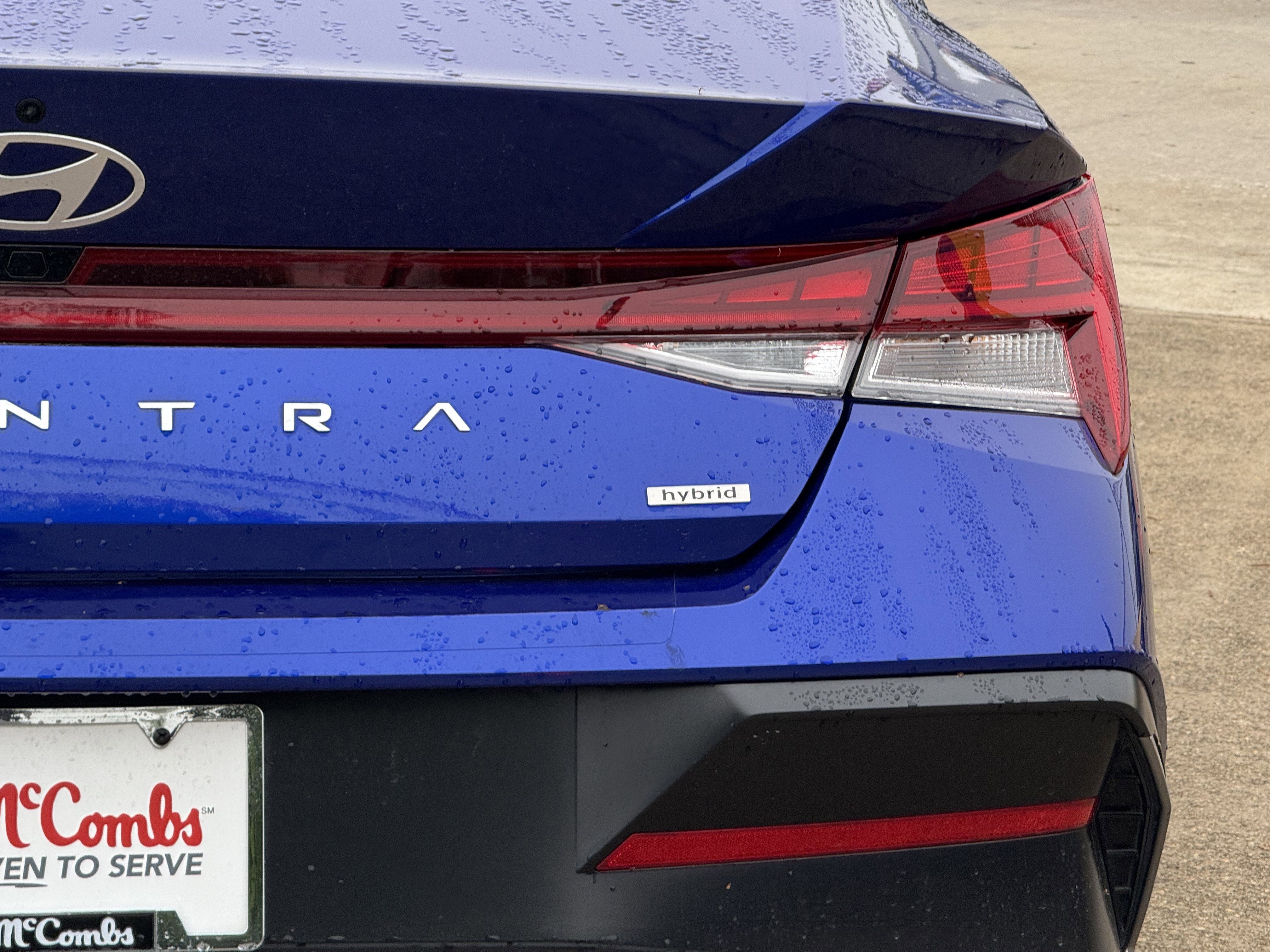 2025 Hyundai Elantra HEV Limited