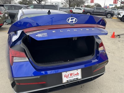 2025 Hyundai Elantra Limited