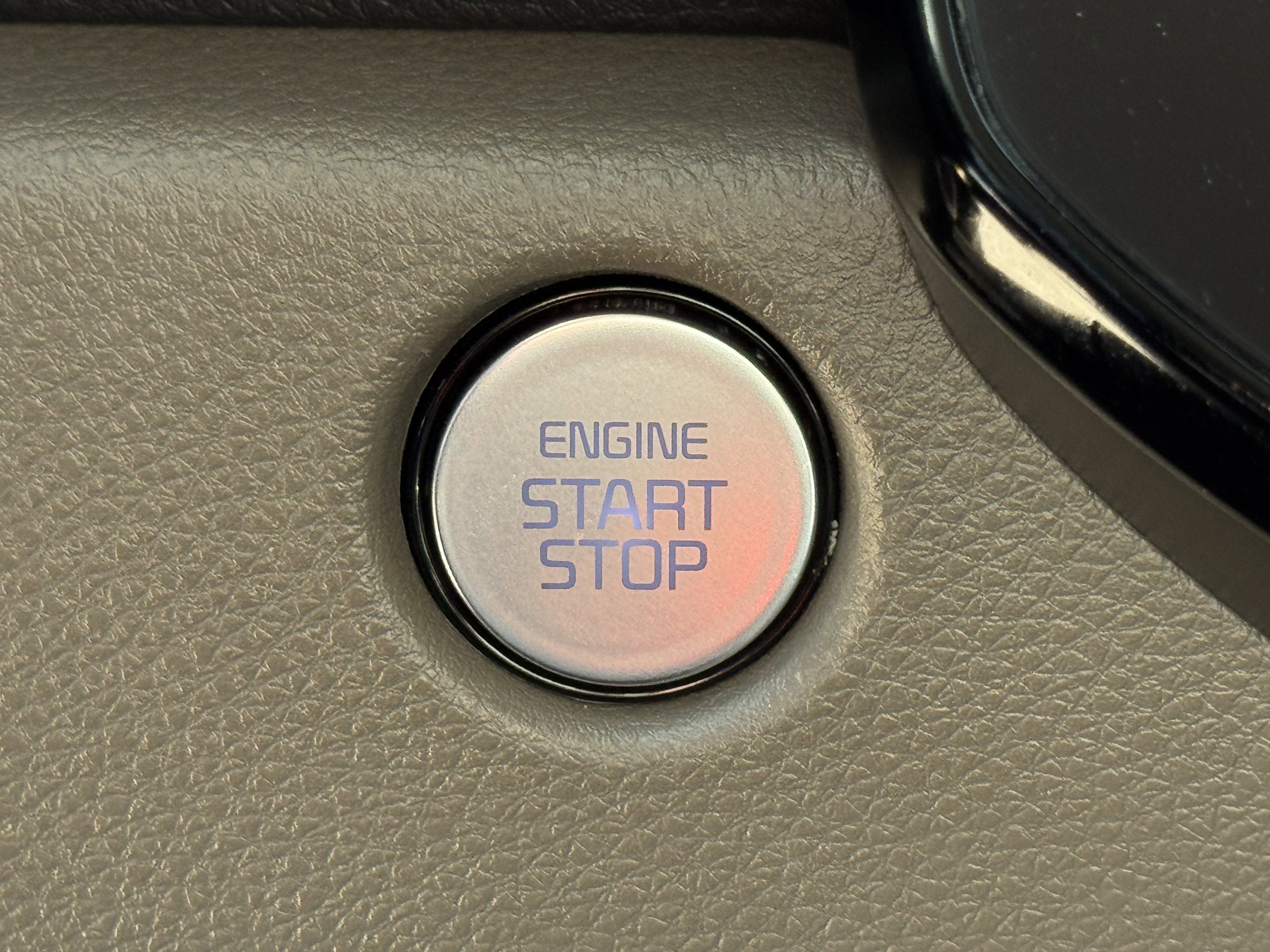 2025 Kia Carnival Hybrid EX