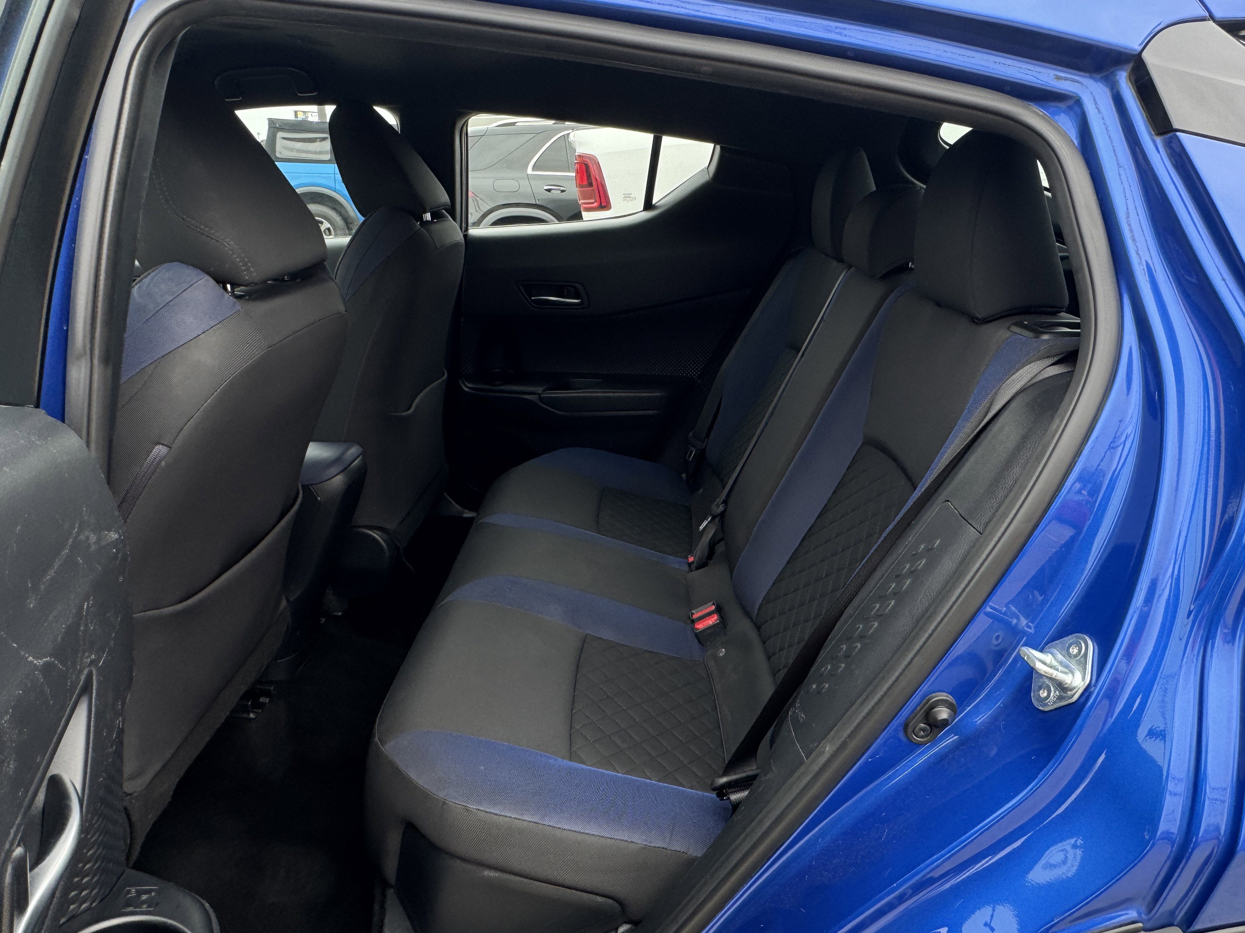 2022 Toyota C-HR Limited