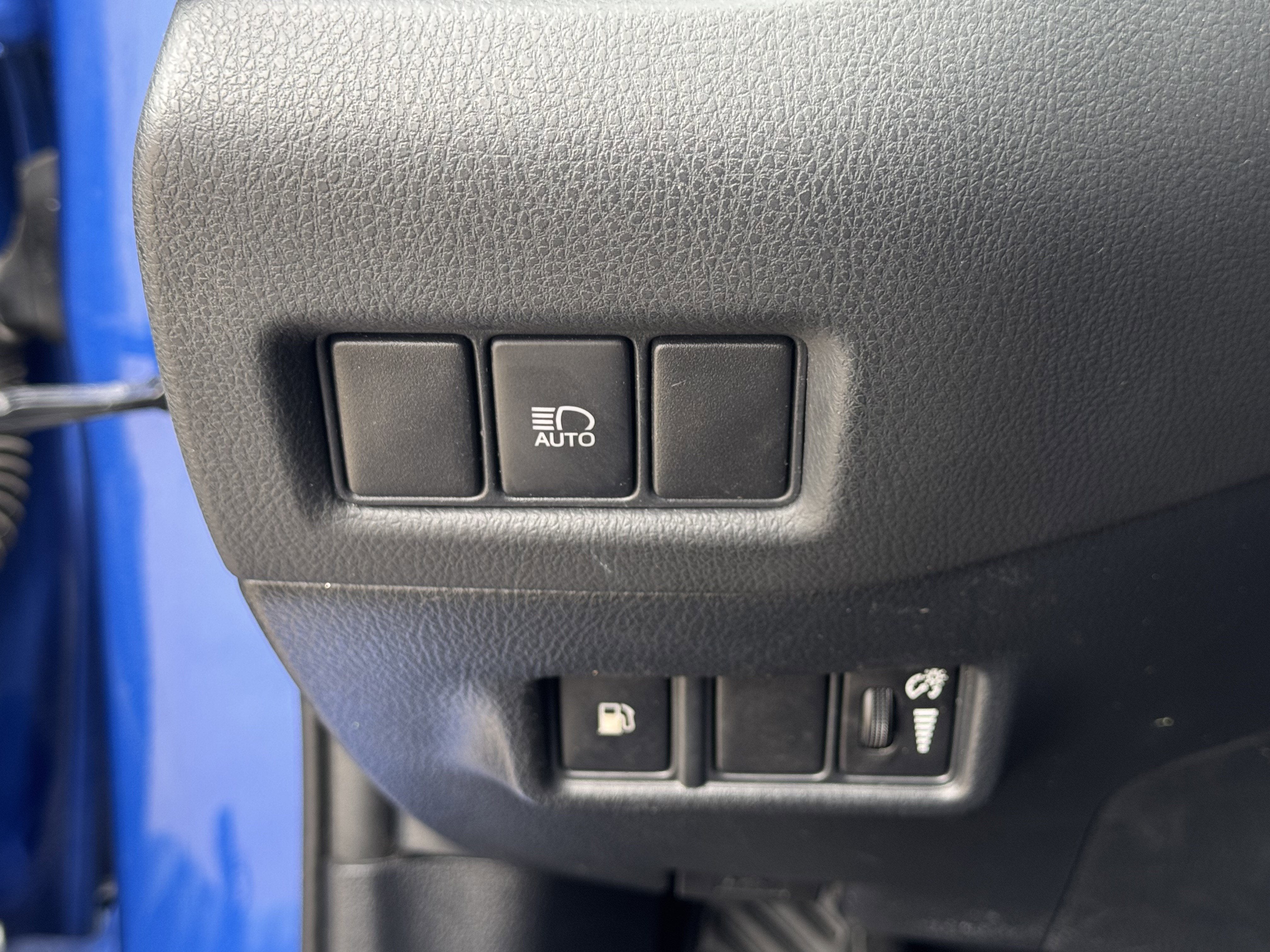 2022 Toyota C-HR Limited