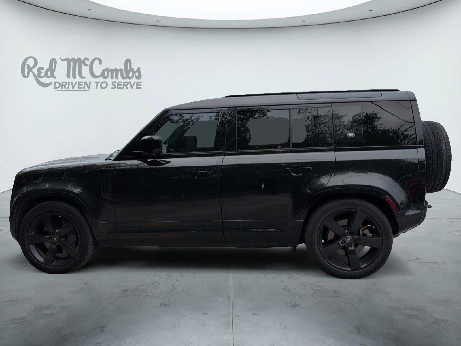 2023 Land Rover Defender 110 X-Dynamic SE