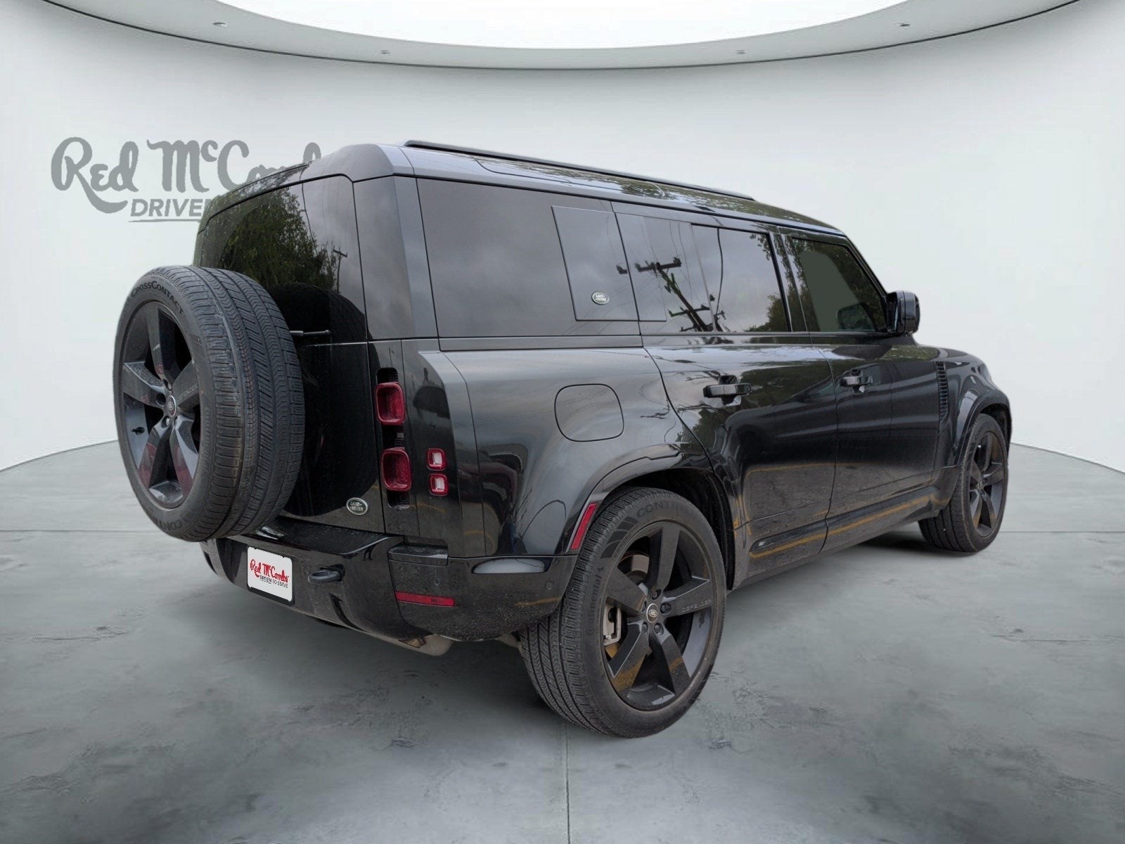 2023 Land Rover Defender 110 X-Dynamic SE