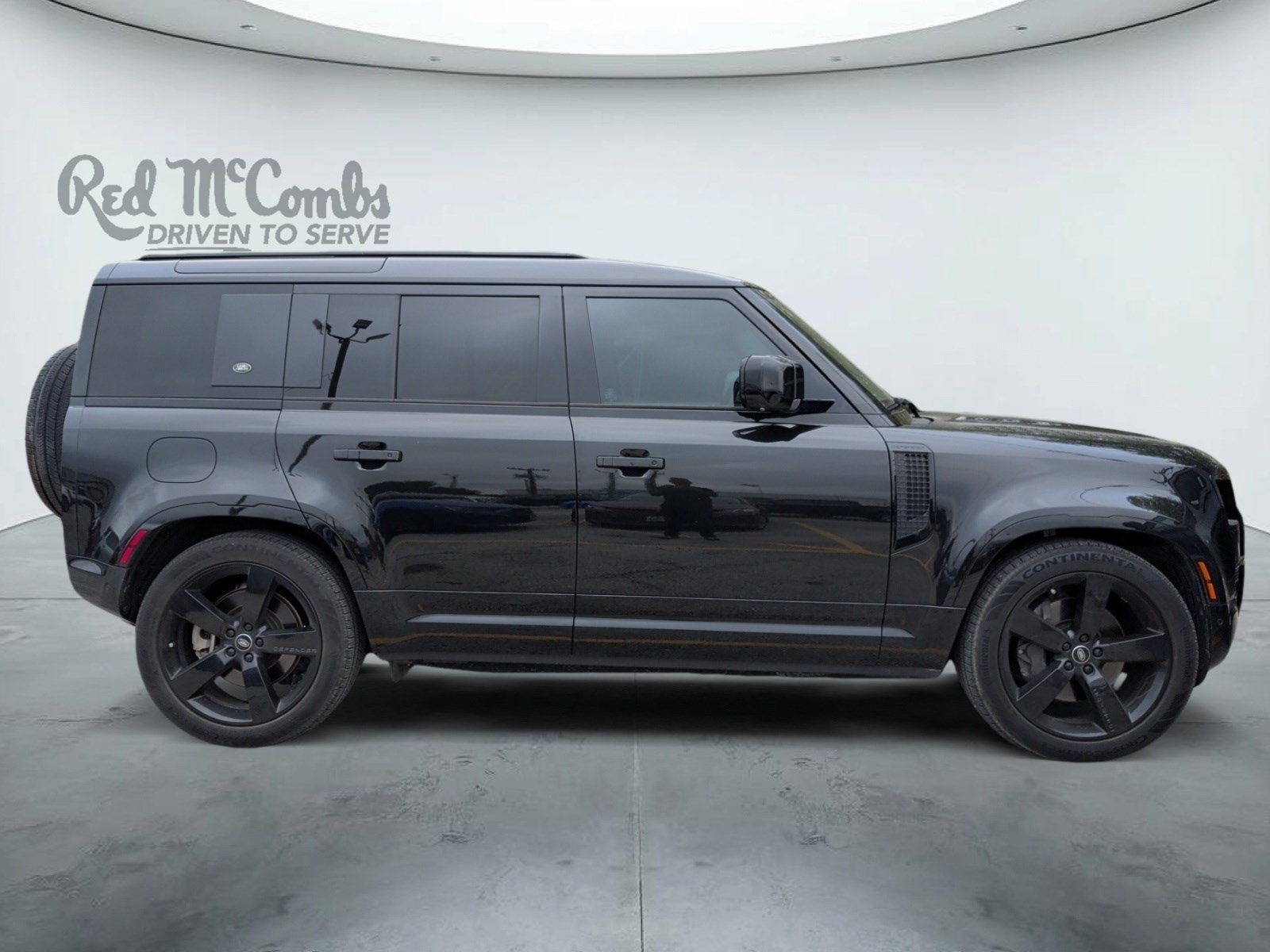 2023 Land Rover Defender 110 X-Dynamic SE