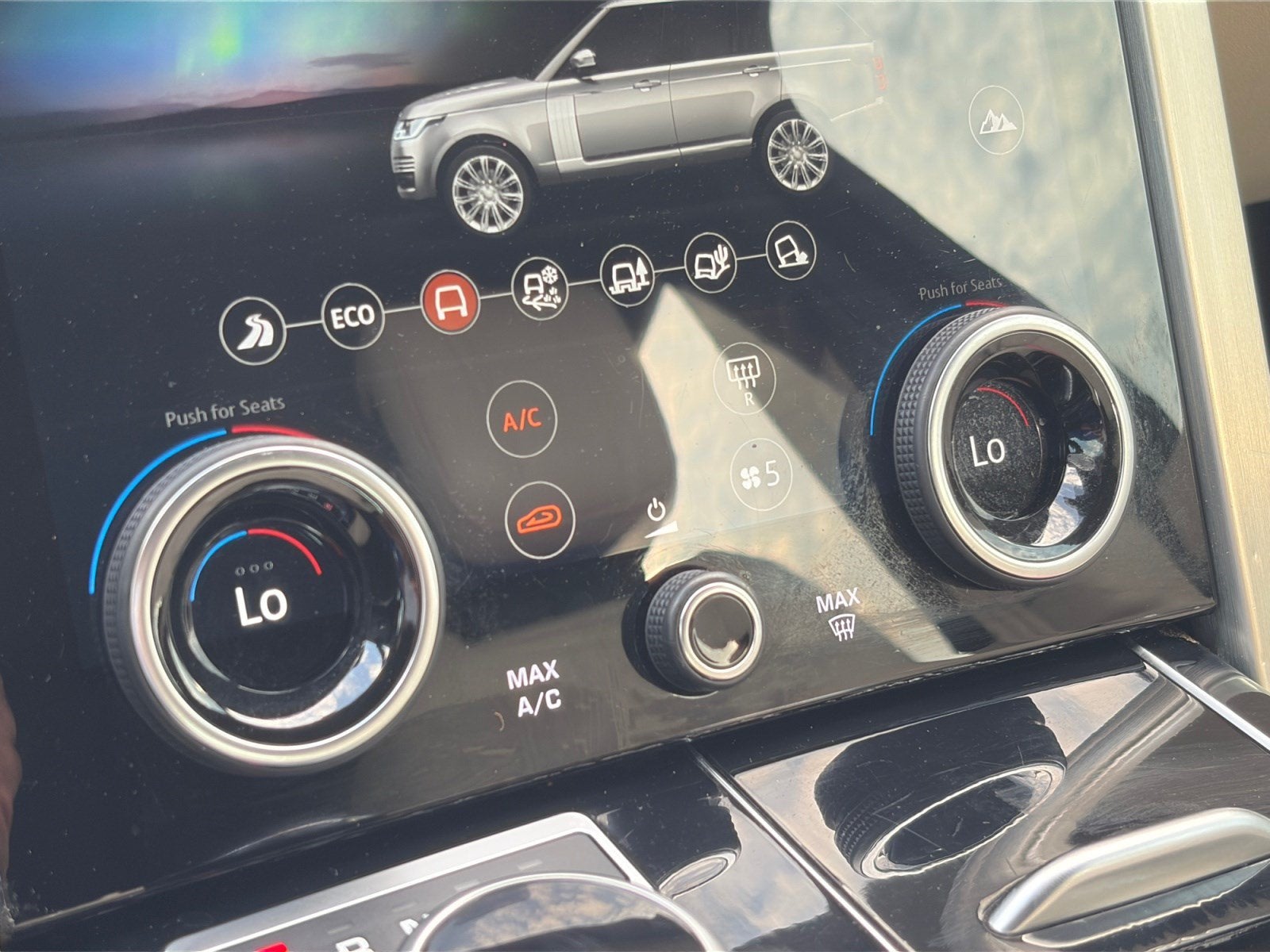 2021 Land Rover Range Rover Base