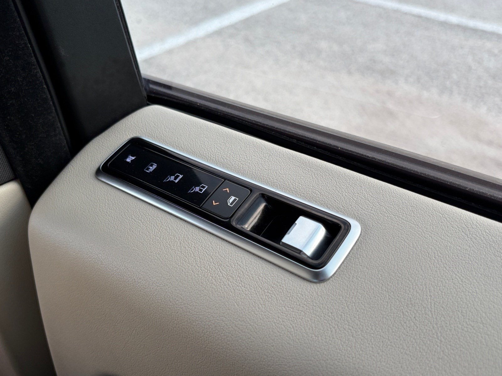 2021 Land Rover Range Rover Base