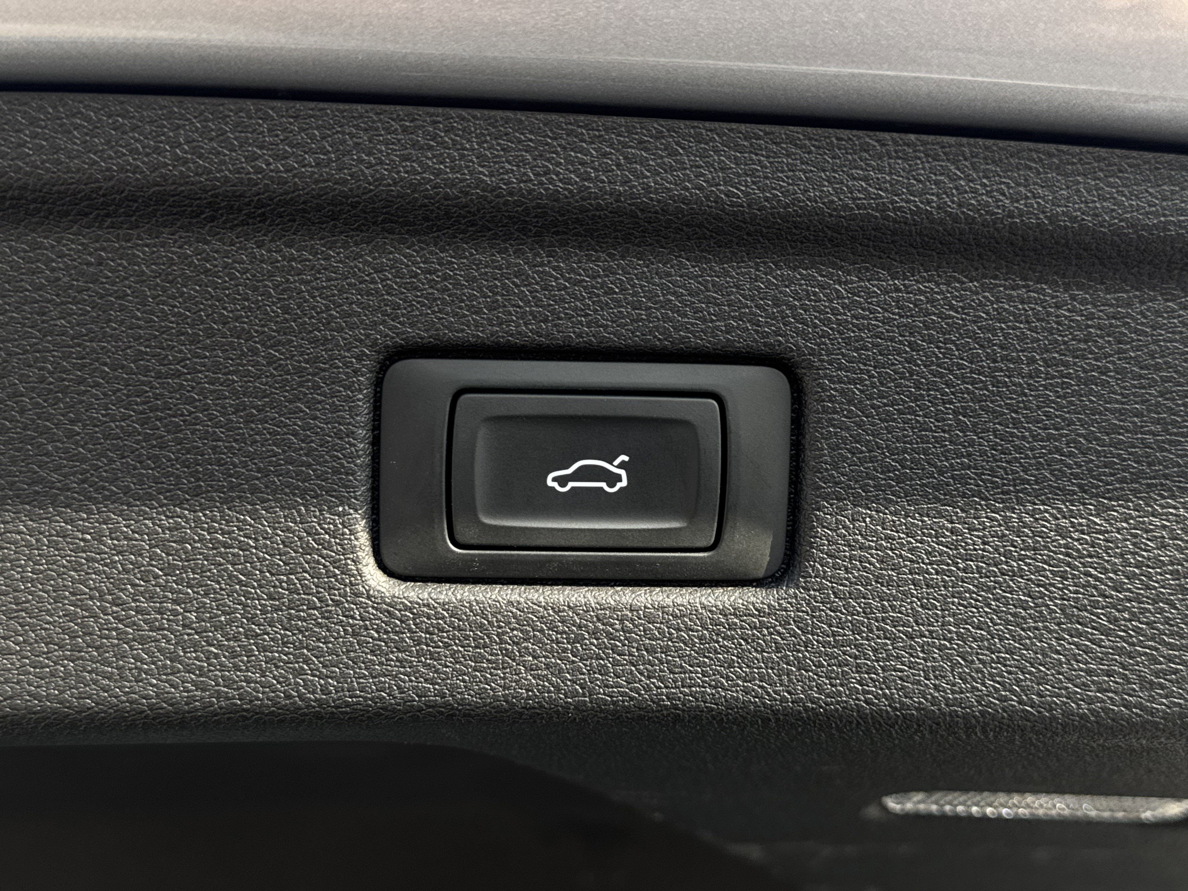 2022 Audi A5 40 Premium