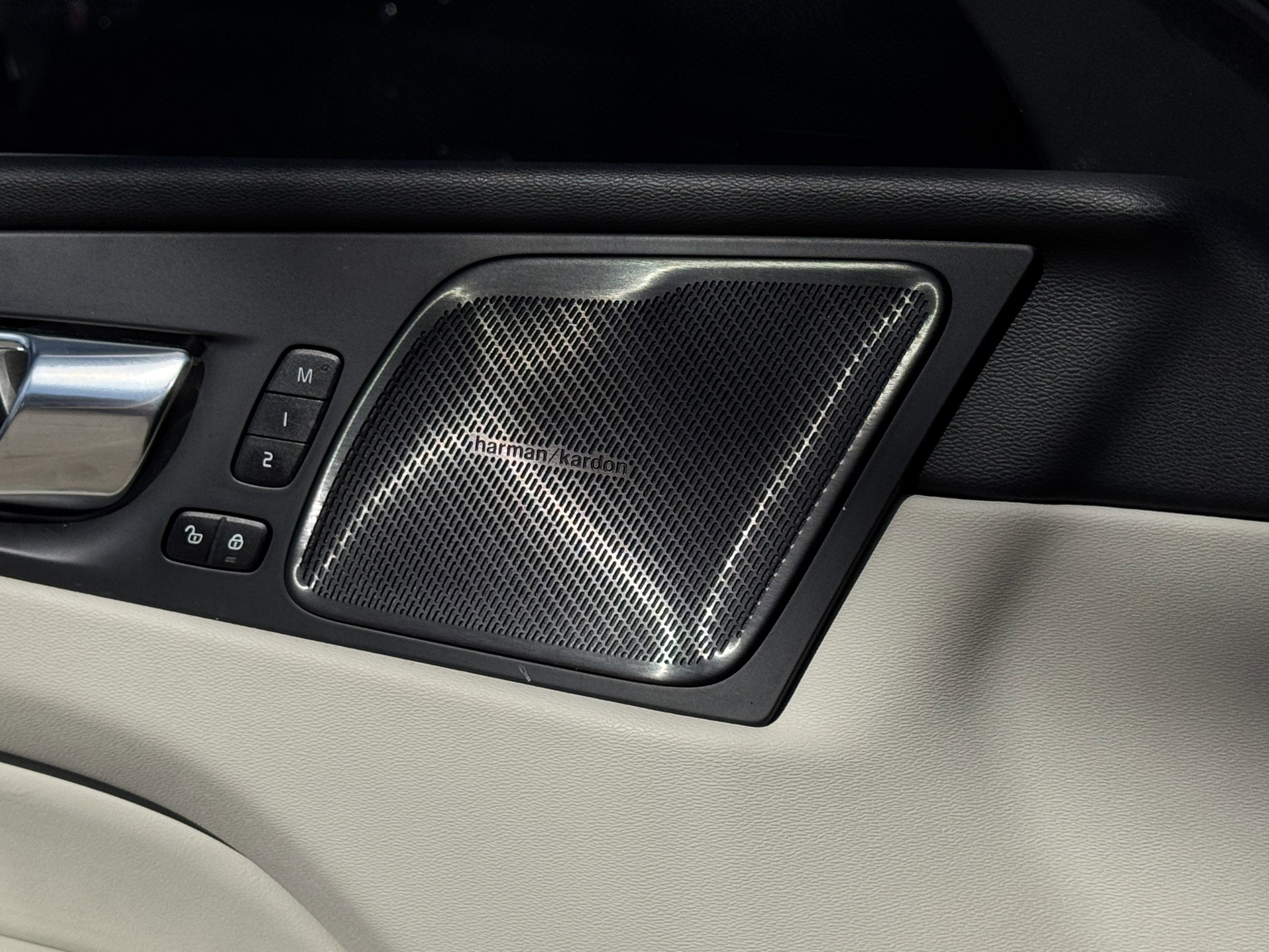 2021 Volvo XC60 T5 Inscription