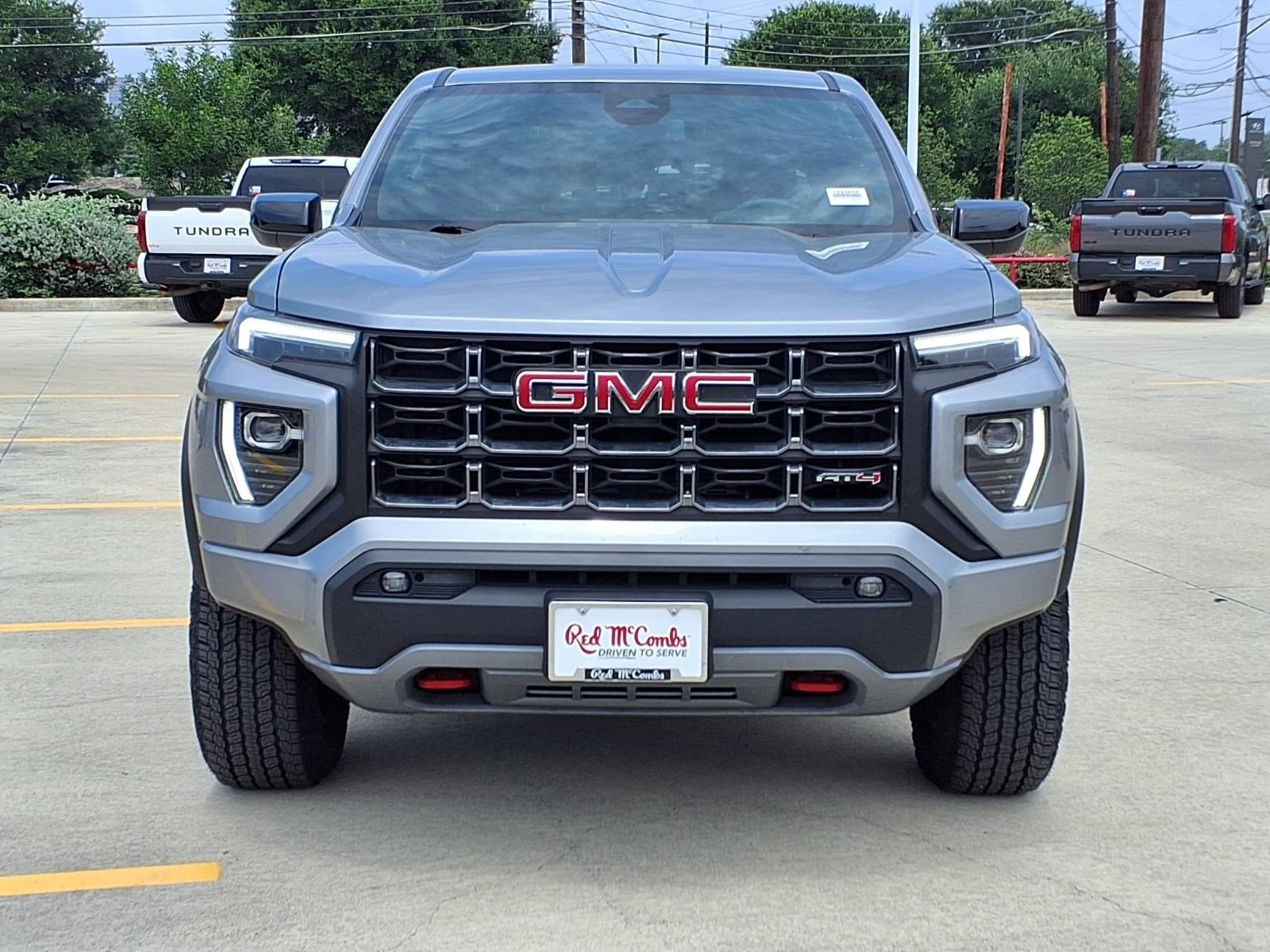 2023 GMC Canyon 4WD AT4