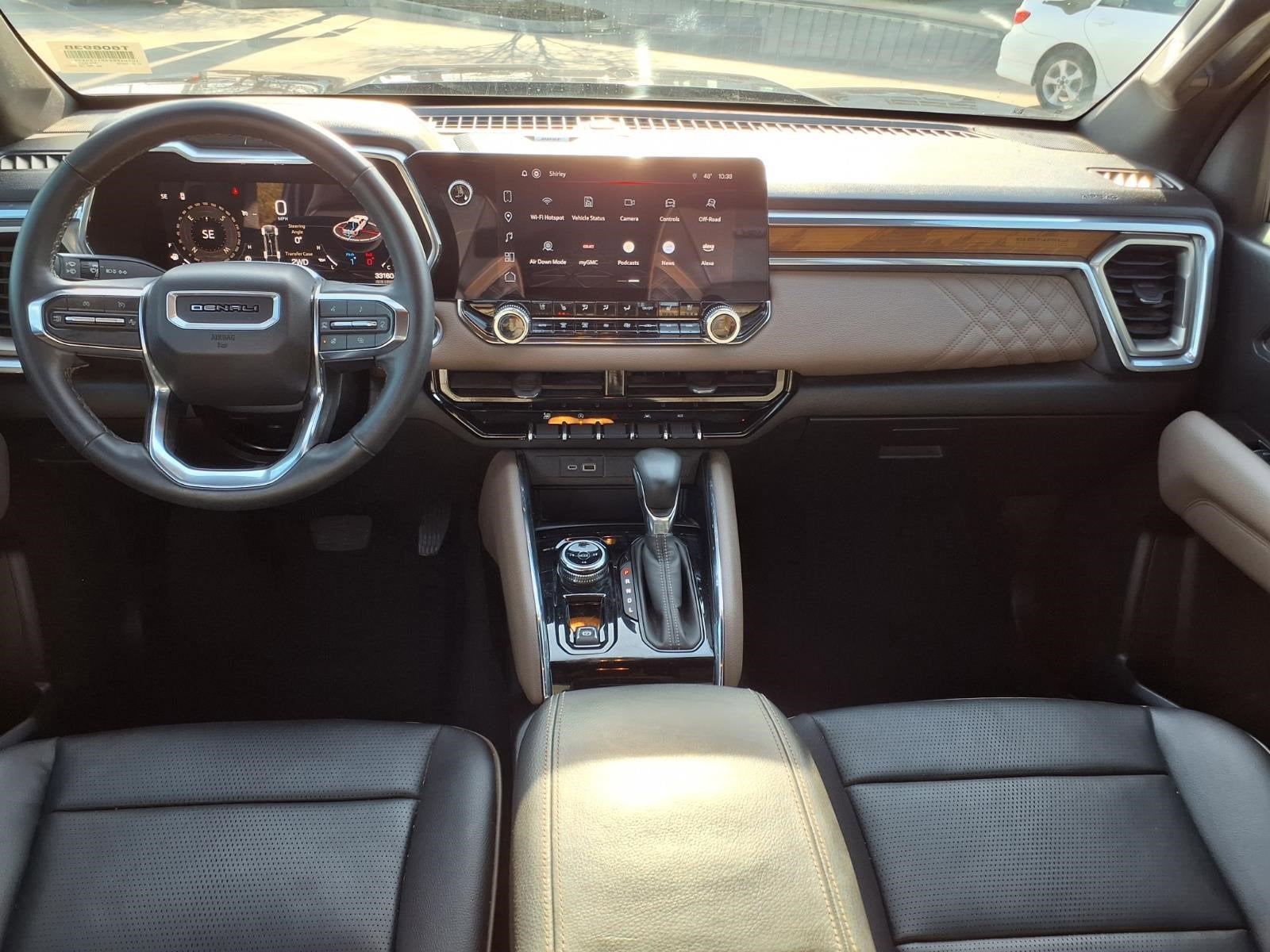 2023 GMC Canyon 4WD Denali