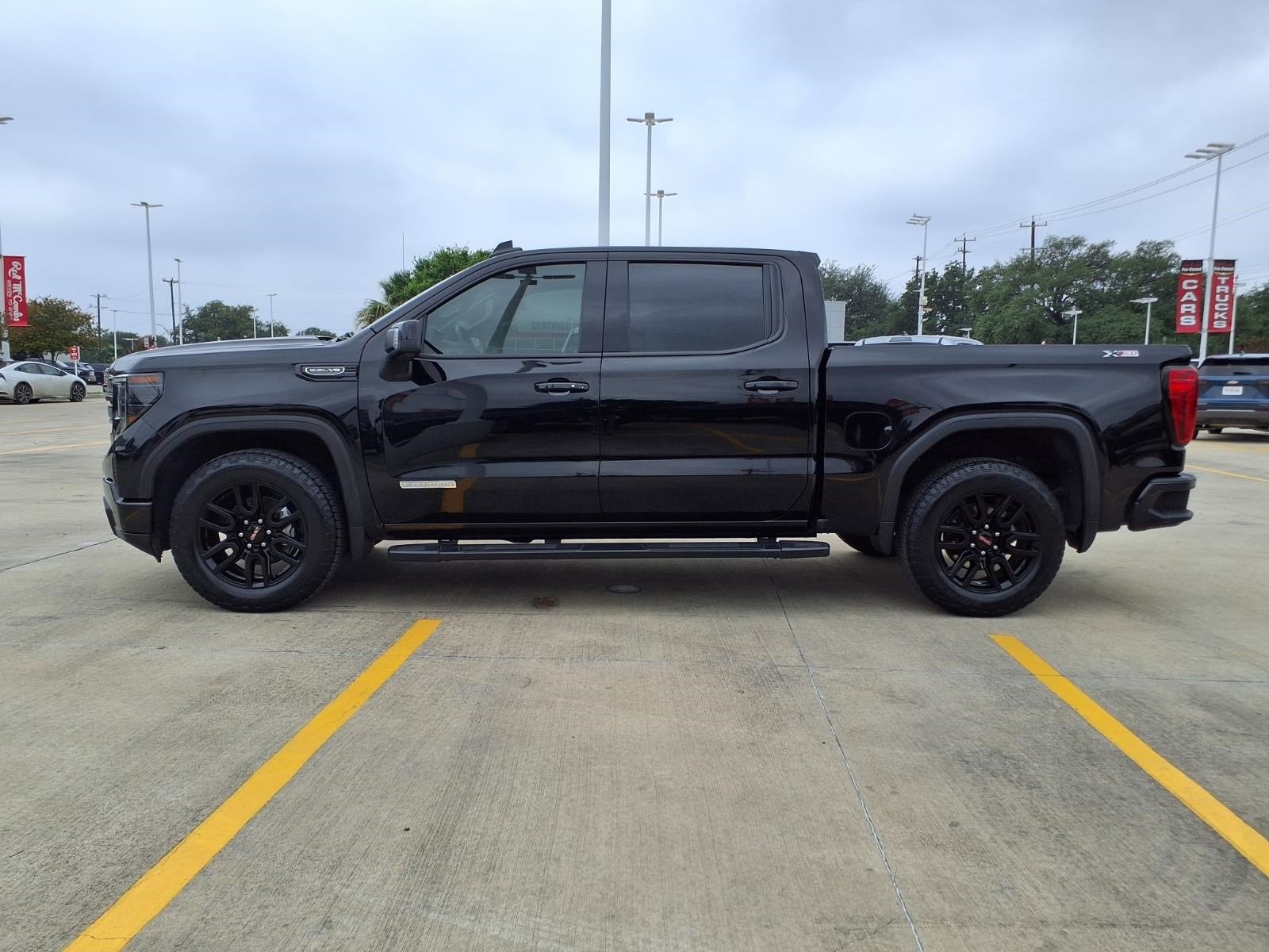 2023 GMC Sierra 1500 Elevation