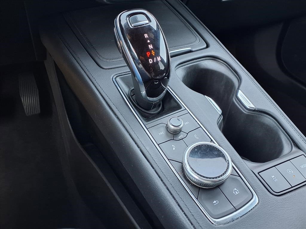 2023 Cadillac XT4 AWD Premium Luxury