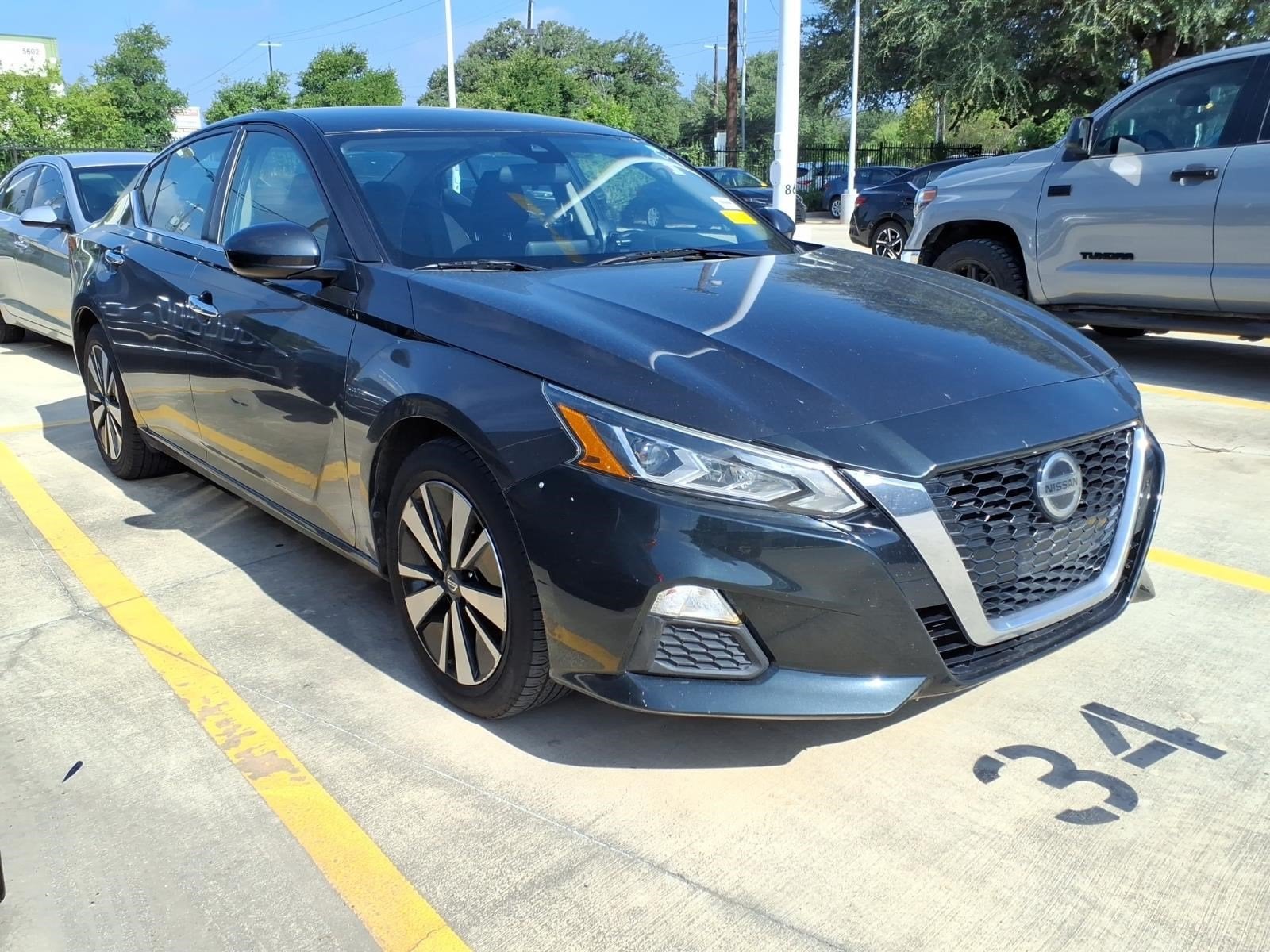 2021 Nissan Altima 2.5 SV