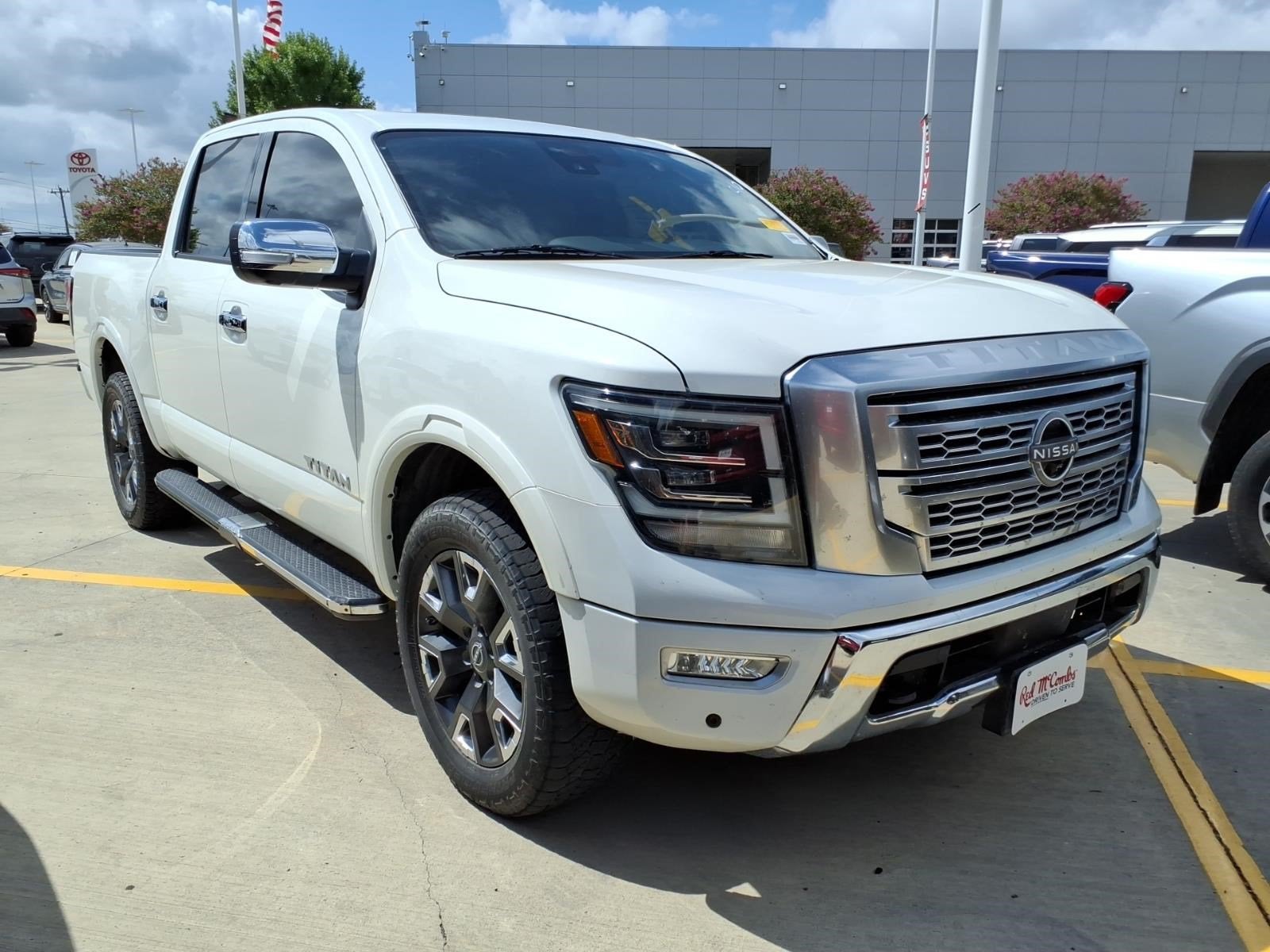 2023 Nissan Titan Platinum Reserve