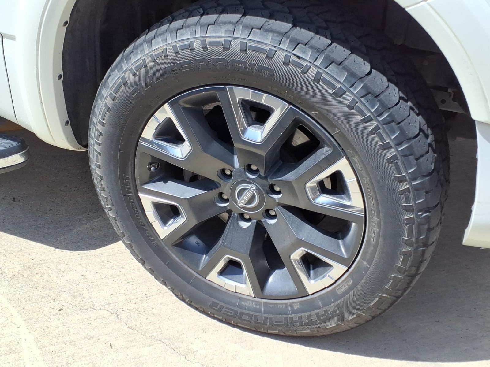 2023 Nissan Titan Platinum Reserve