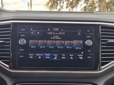 2022 Volkswagen Atlas Cross Sport 2.0T SE w/Technology